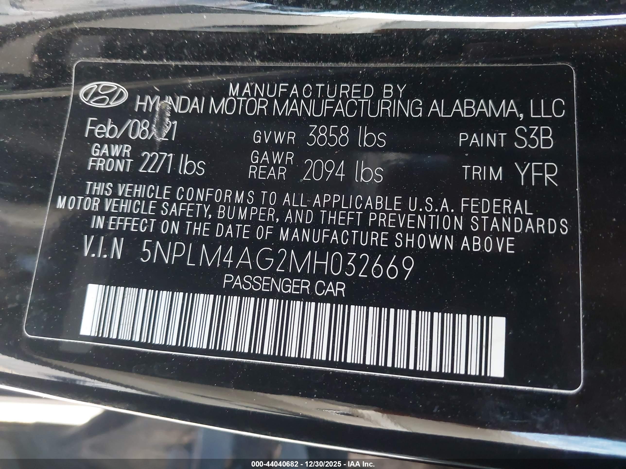 HYUNDAI ELANTRA image 9