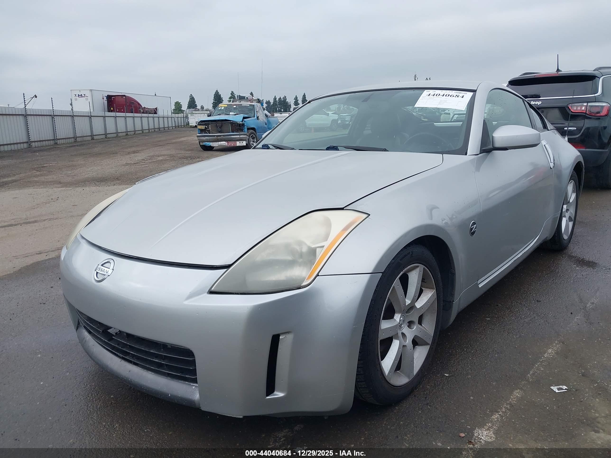 NISSAN 350Z image 2