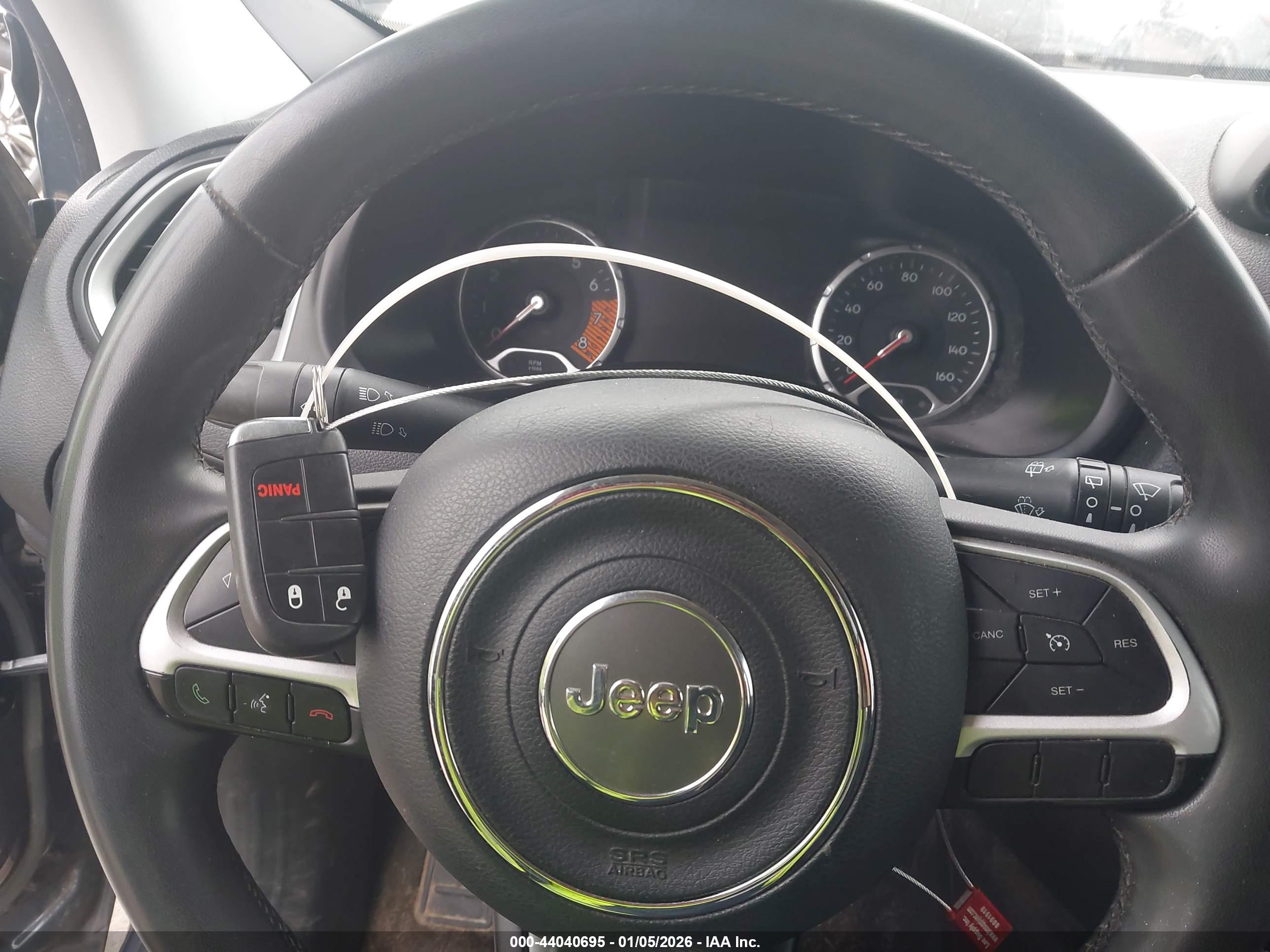 JEEP RENEGADE image 11