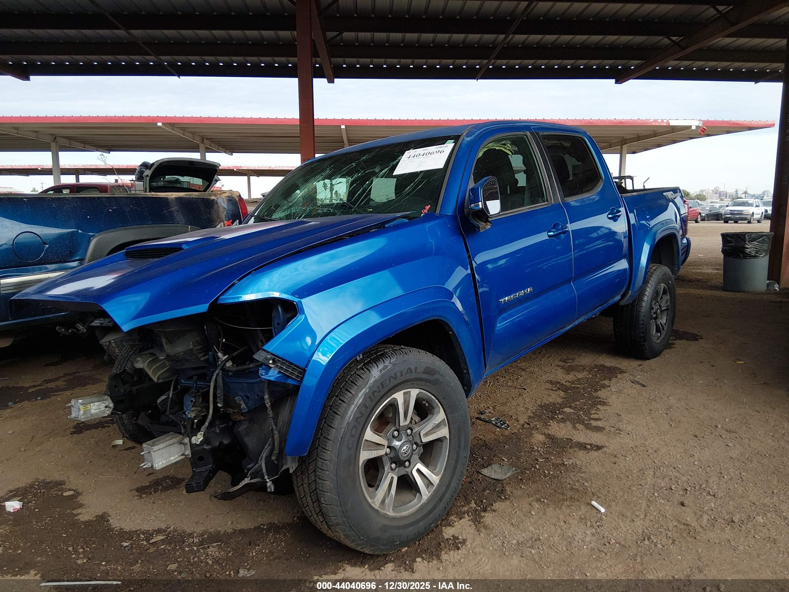 TOYOTA TACOMA image 2