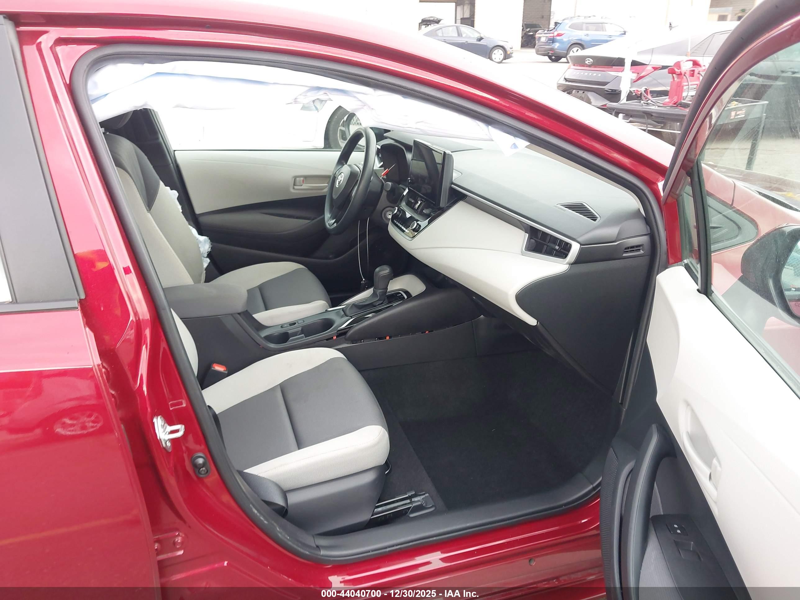TOYOTA COROLLA image 5