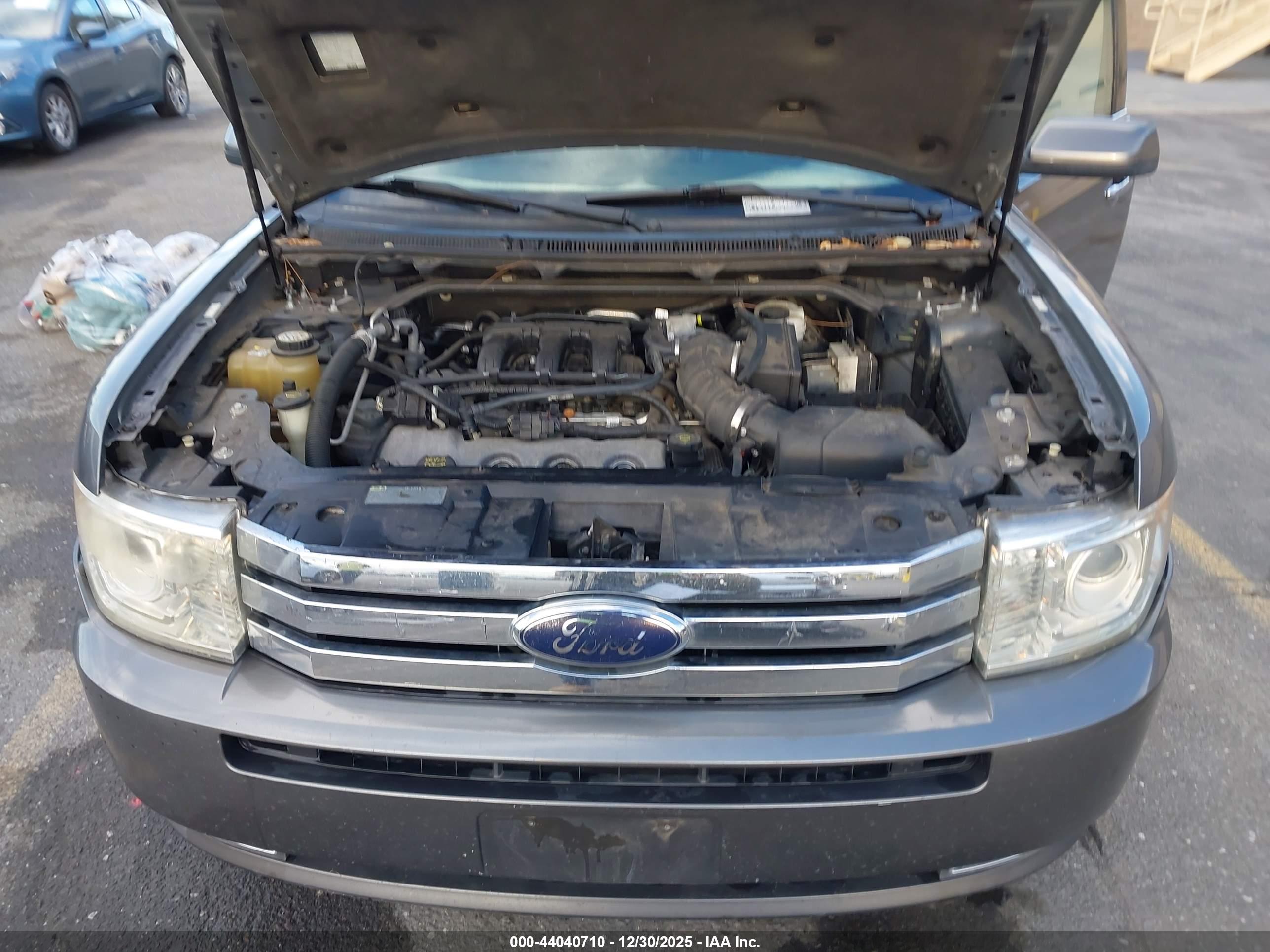 FORD FLEX image 10