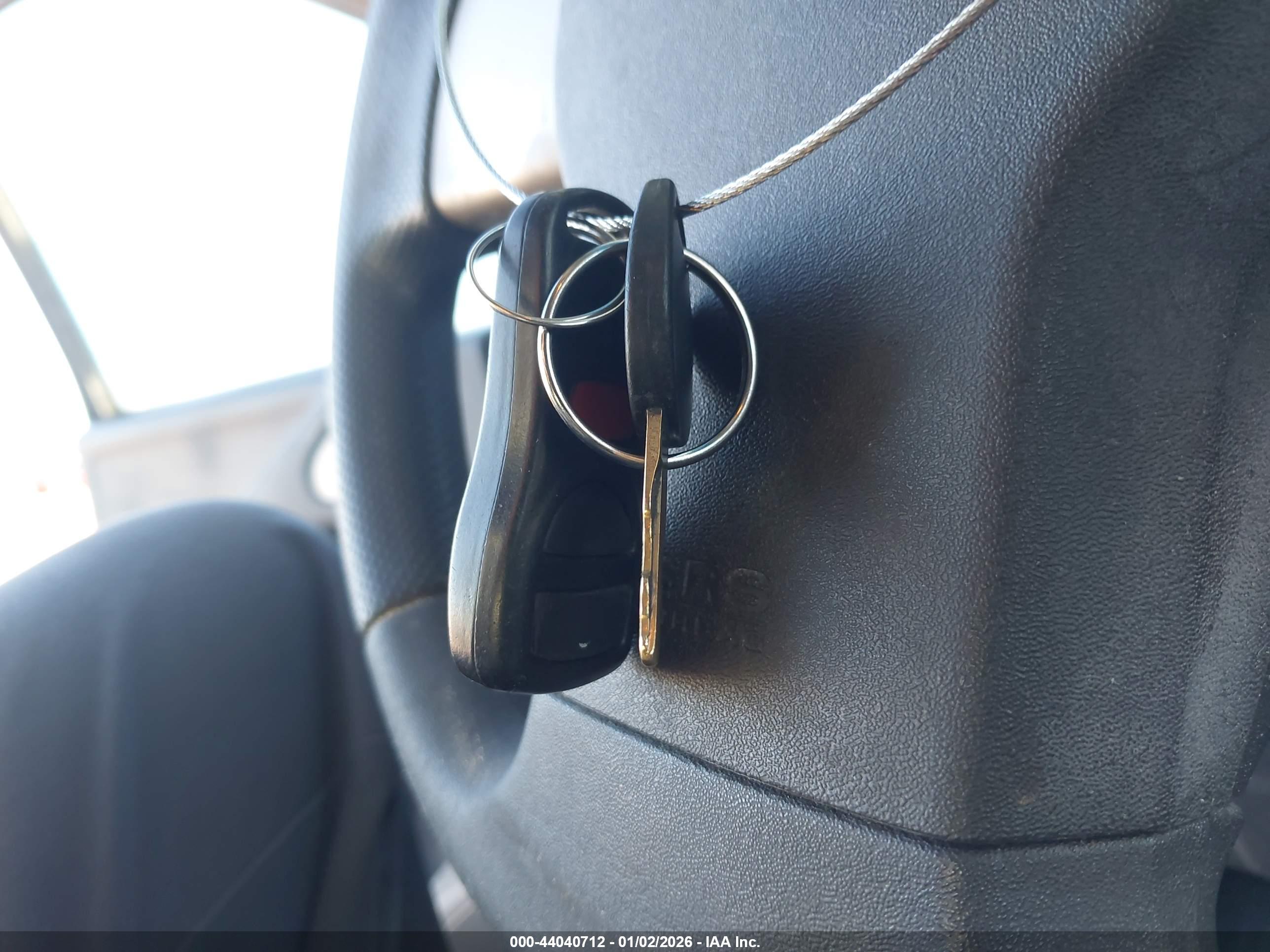 NISSAN FRONTIER image 11