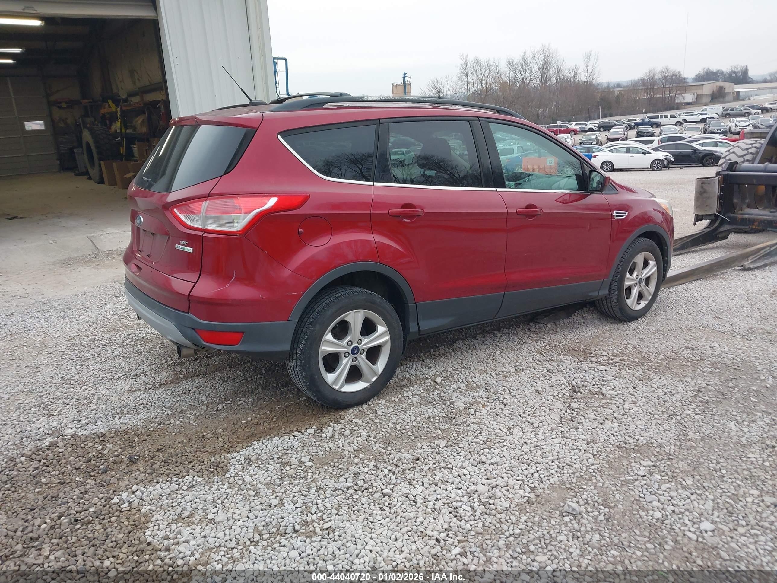 FORD ESCAPE image 4