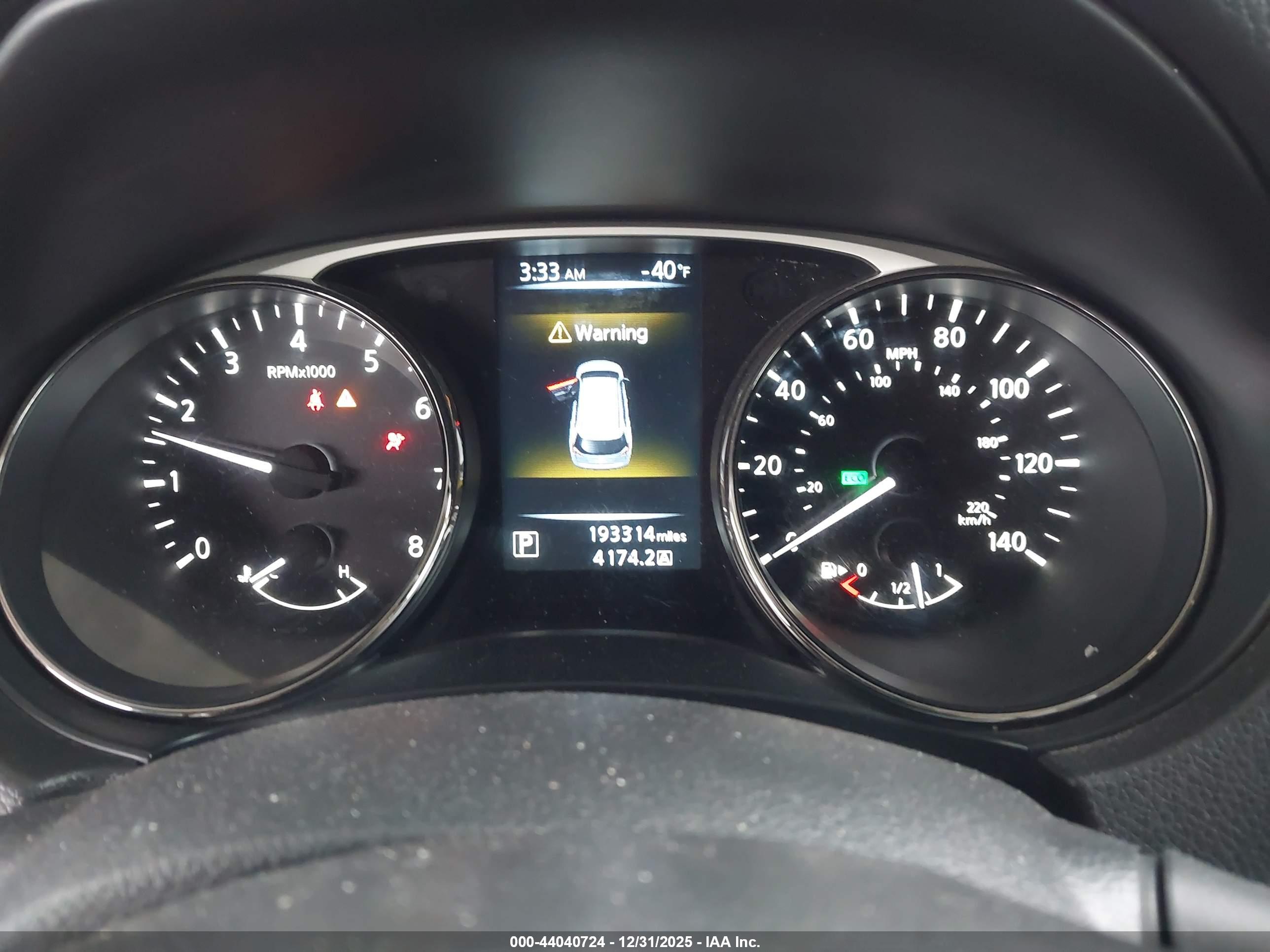 NISSAN ROGUE image 7