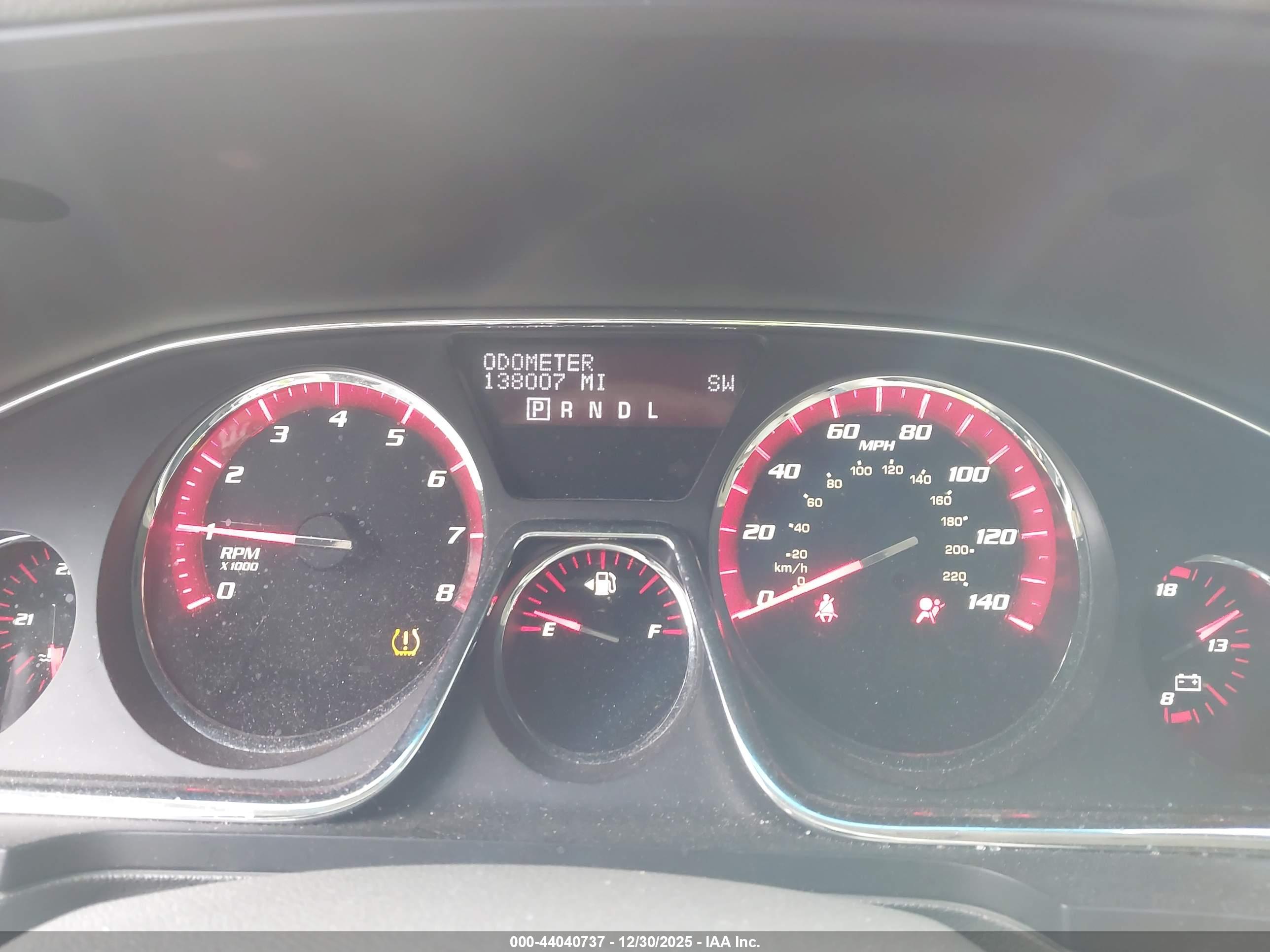 GMC ACADIA image 7