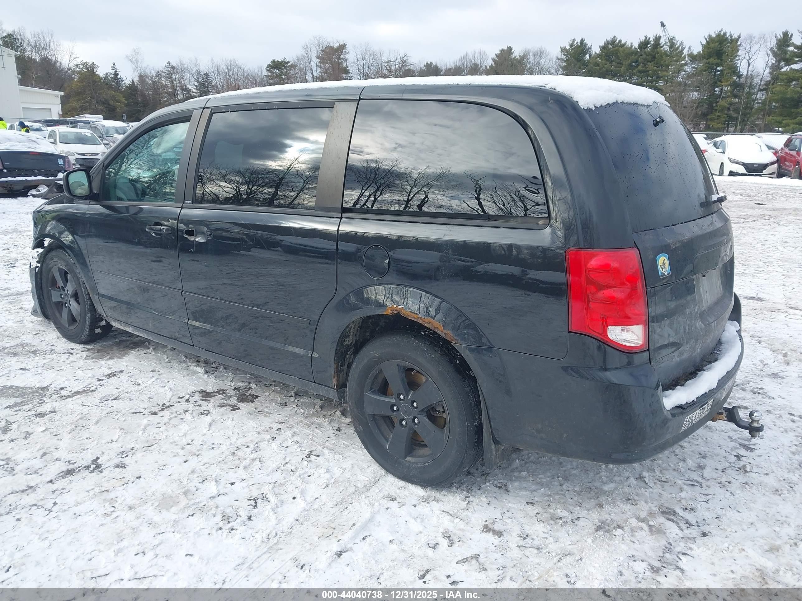 DODGE GRAND image 3