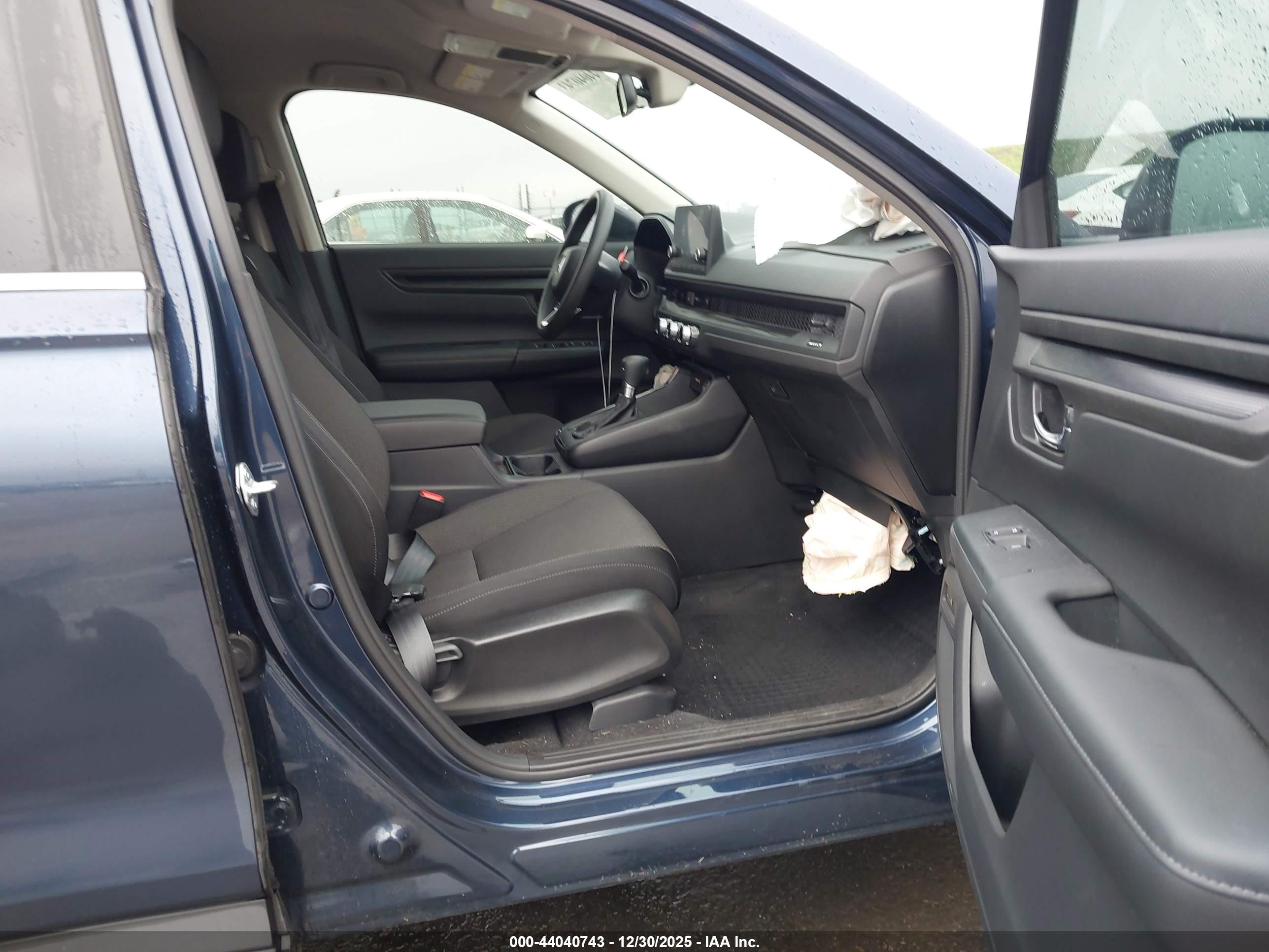 HONDA CR-V image 5