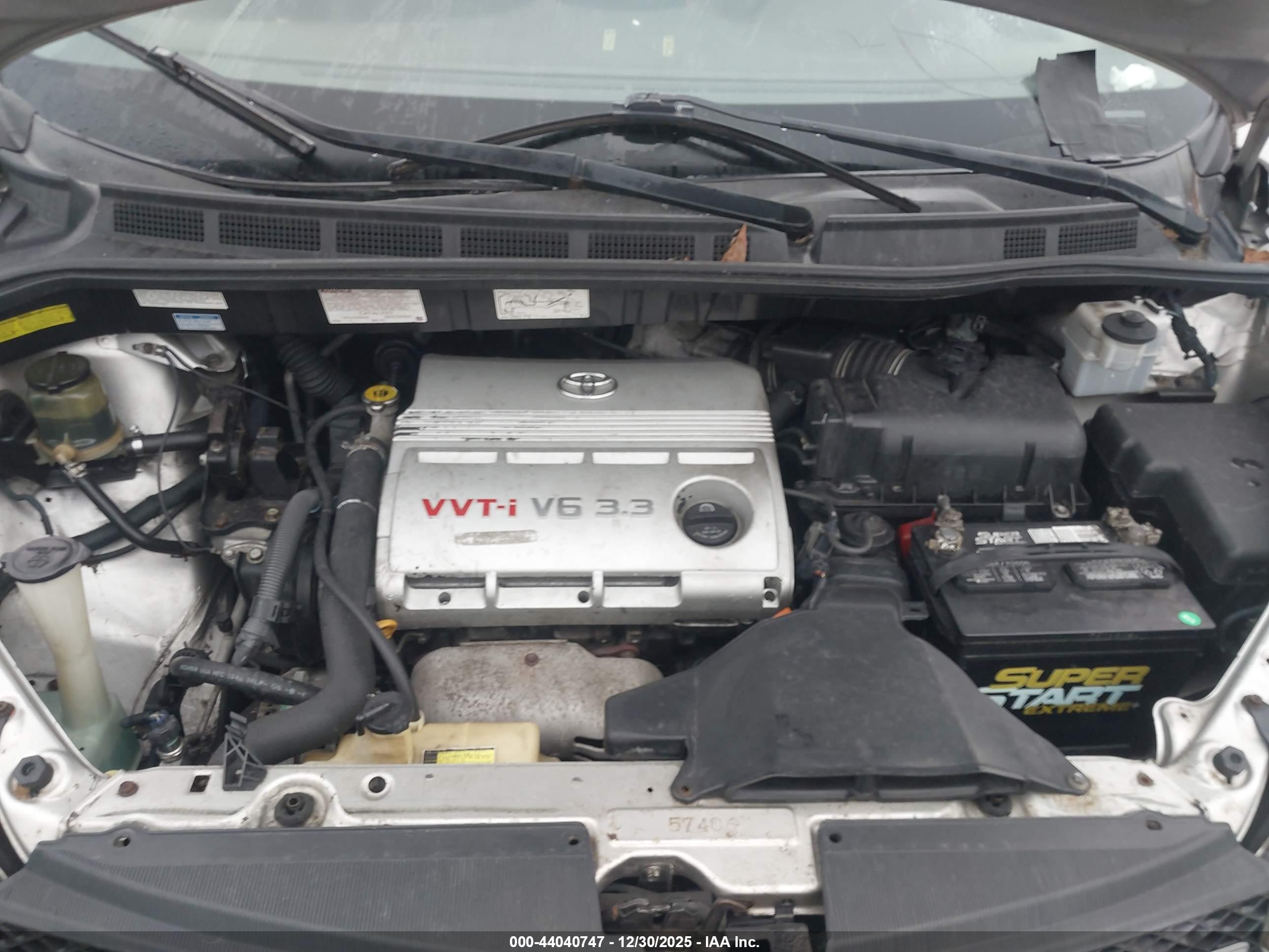 TOYOTA SIENNA image 10