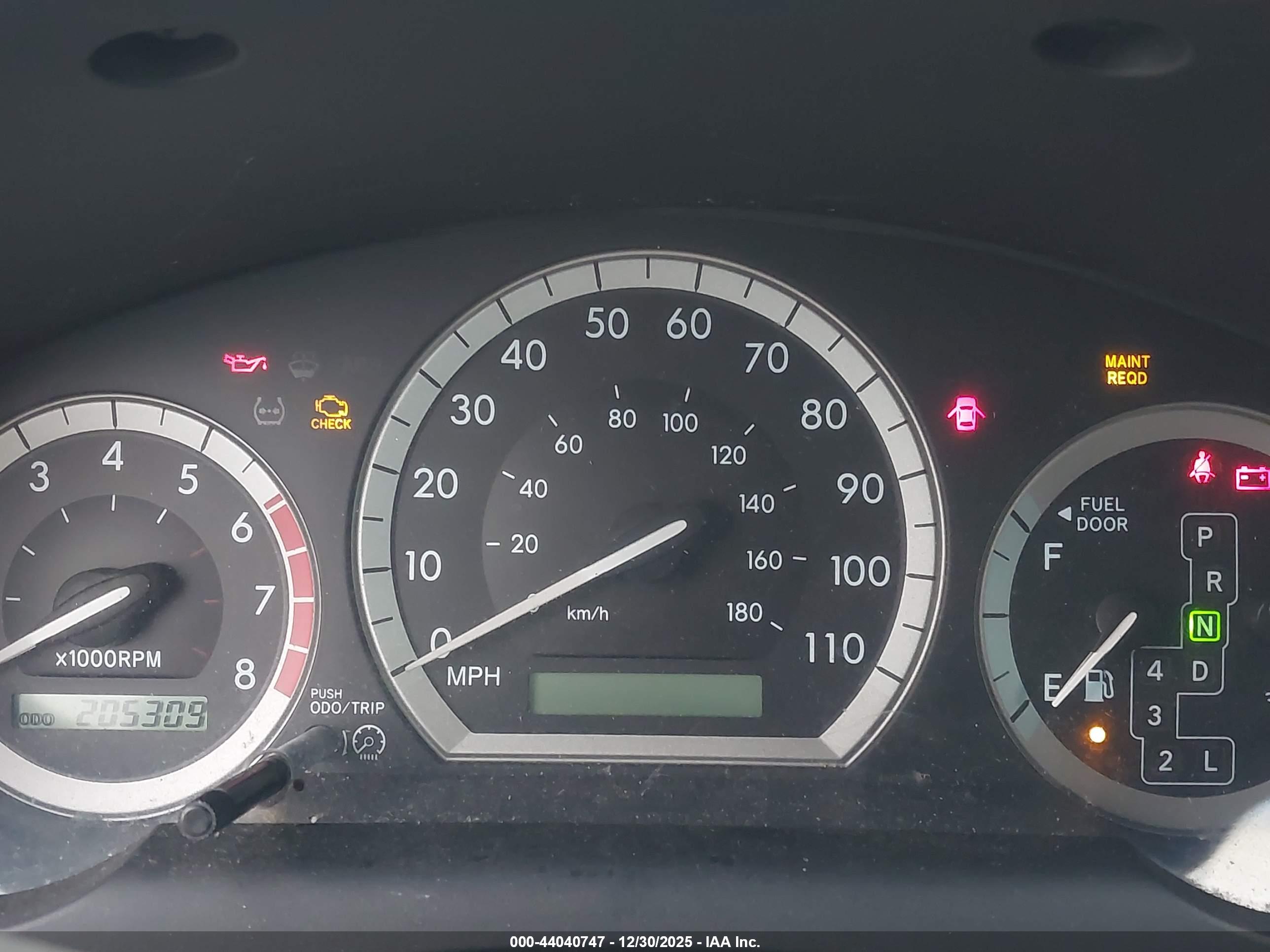 TOYOTA SIENNA image 7