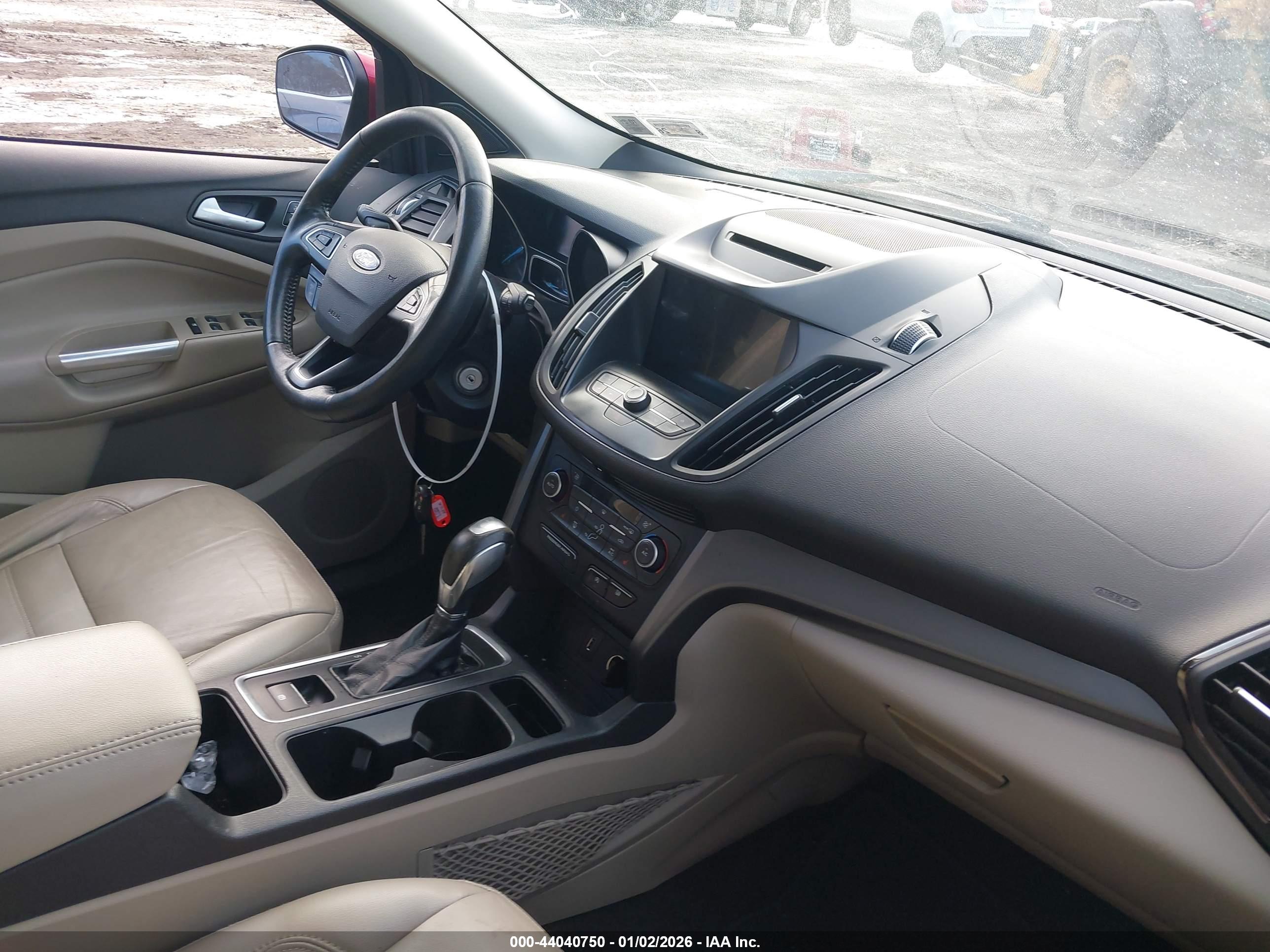 FORD ESCAPE image 5