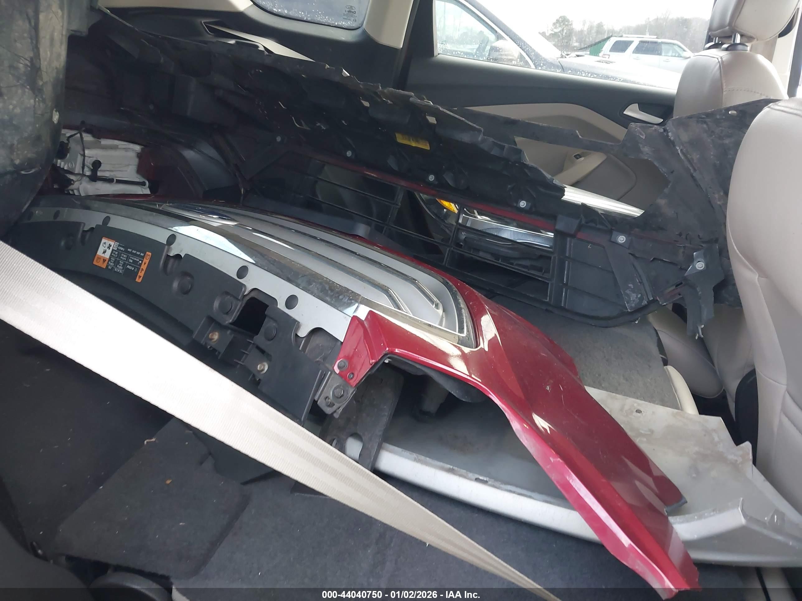 FORD ESCAPE image 8