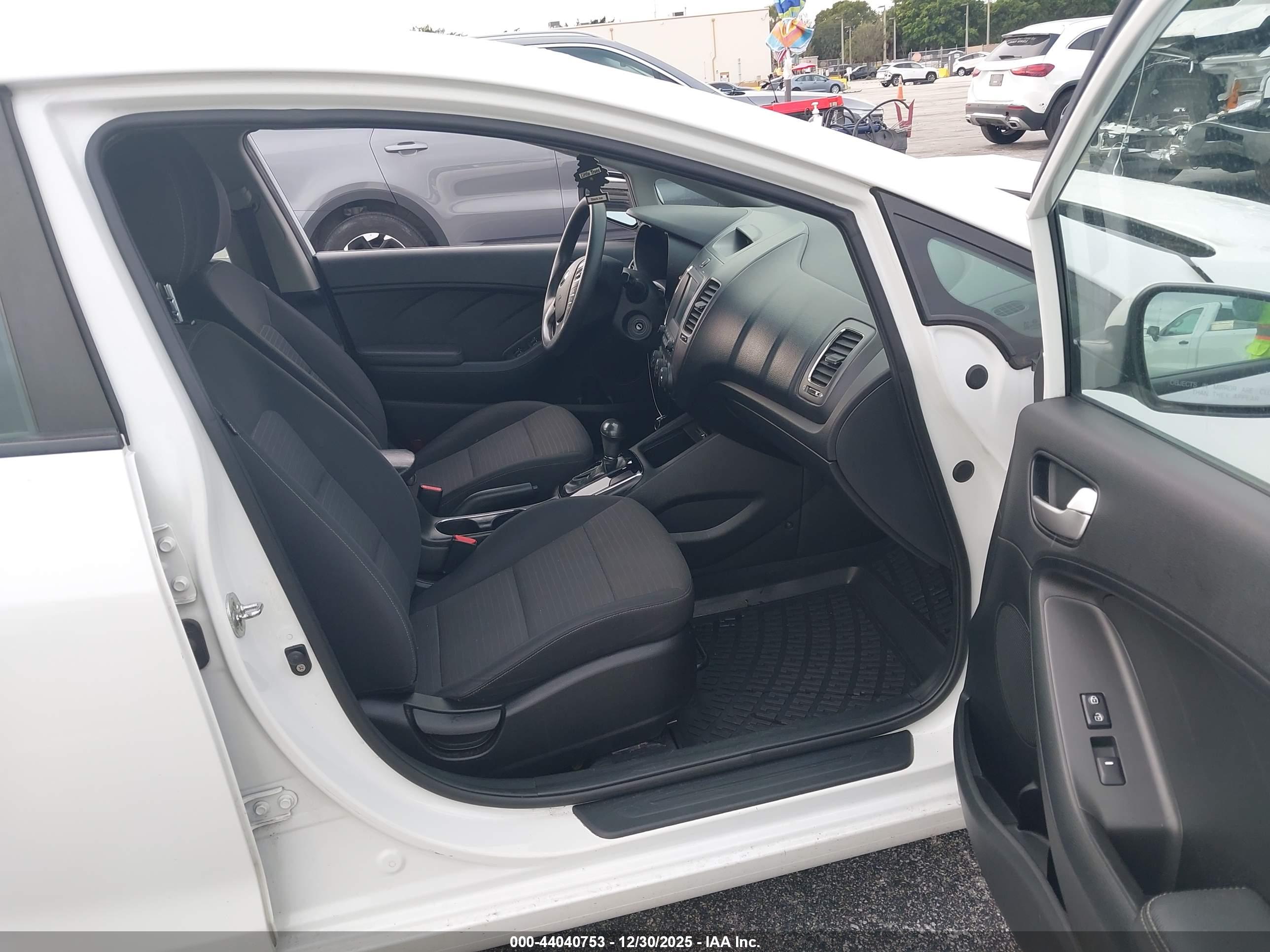 KIA FORTE image 5