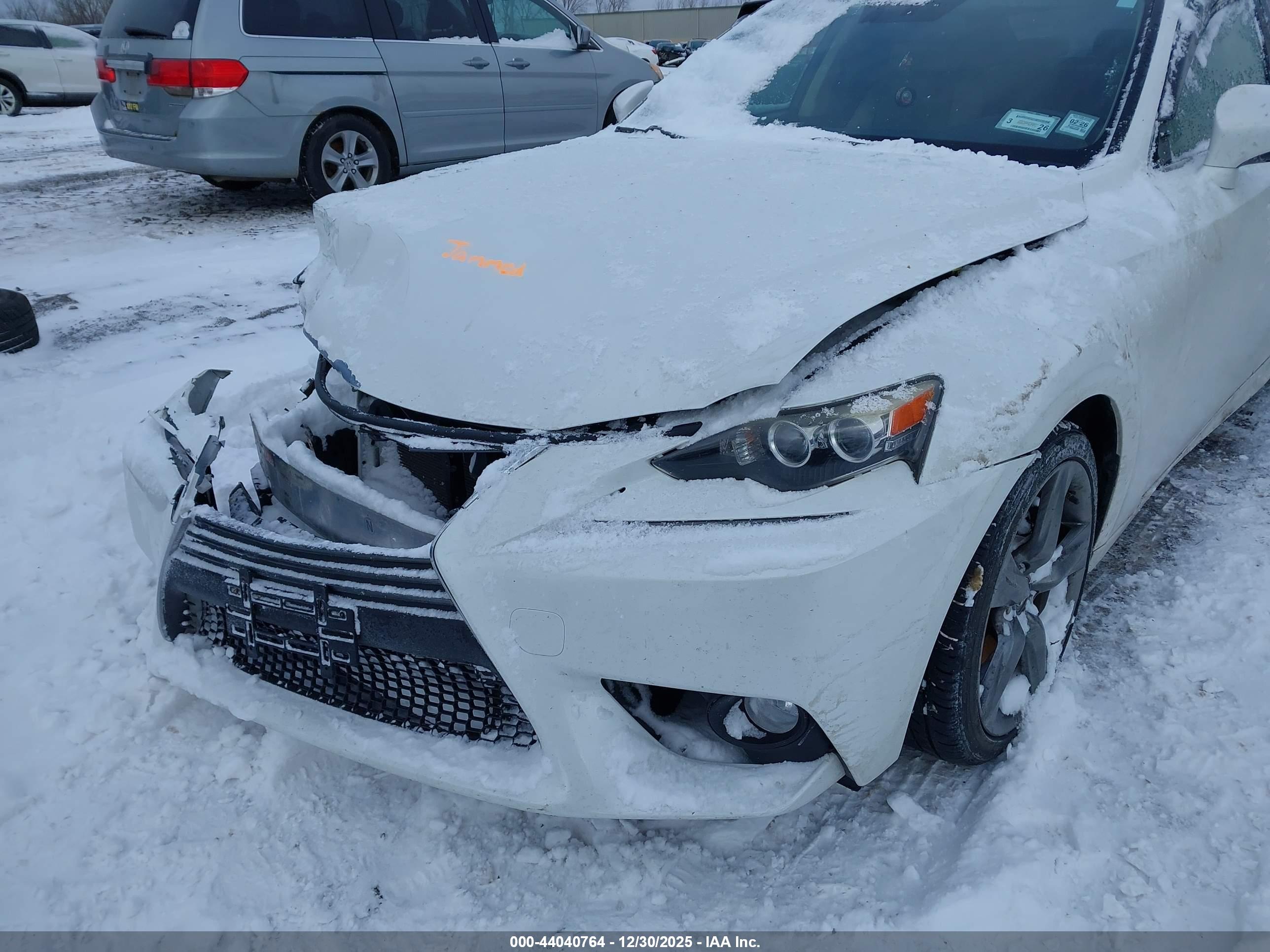 LEXUS IS image 6