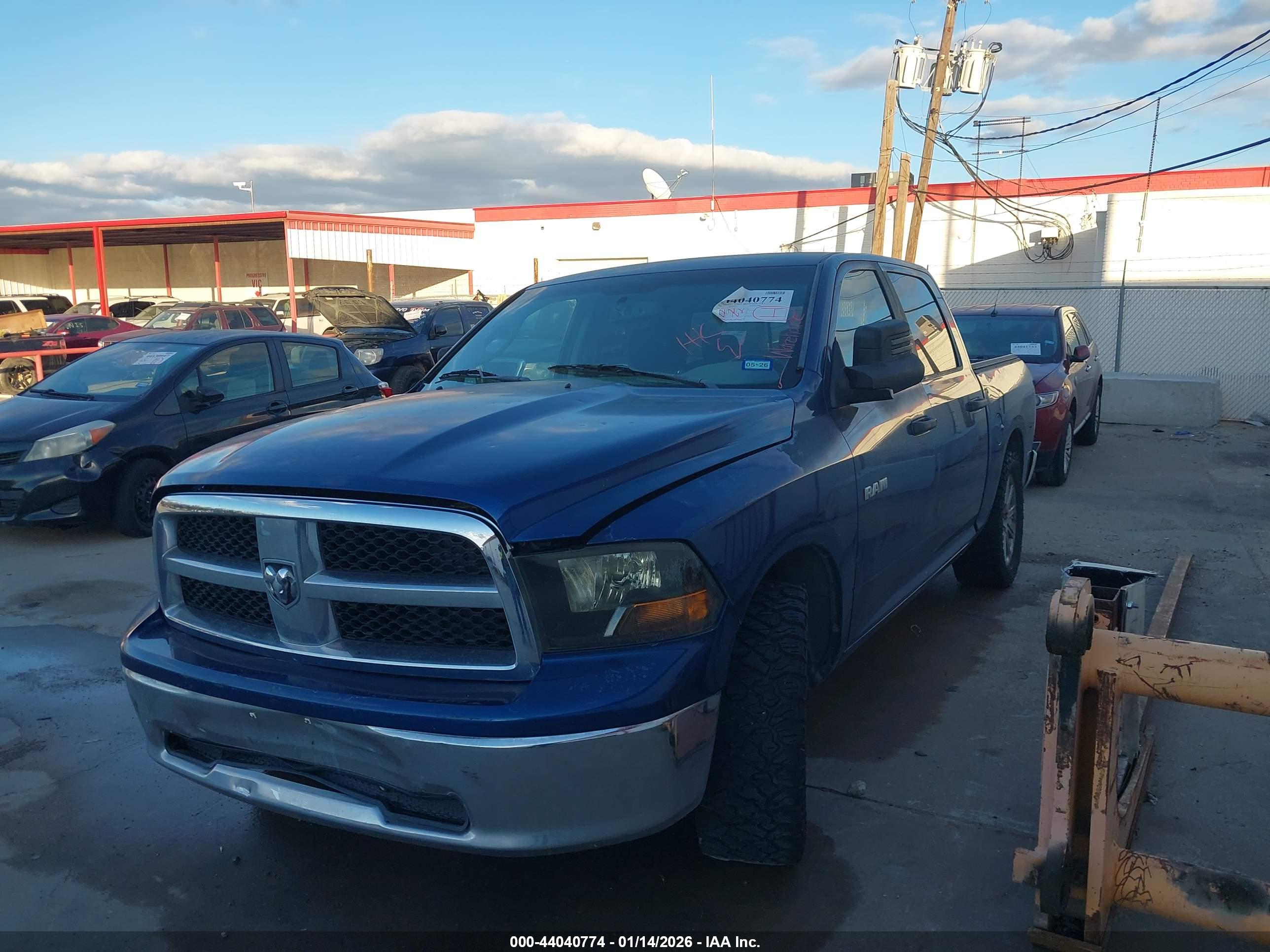 DODGE RAM image 6