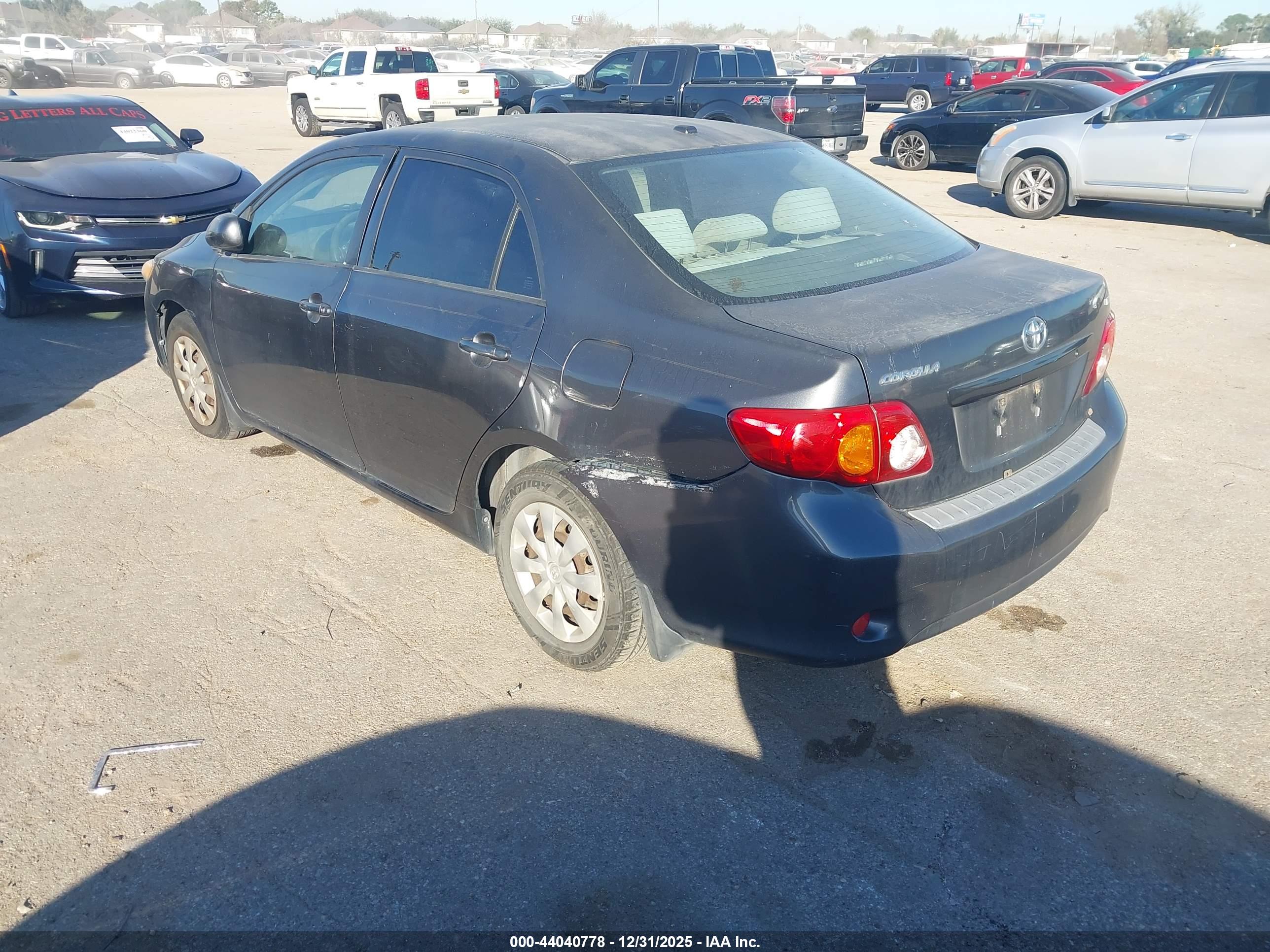 TOYOTA COROLLA image 3