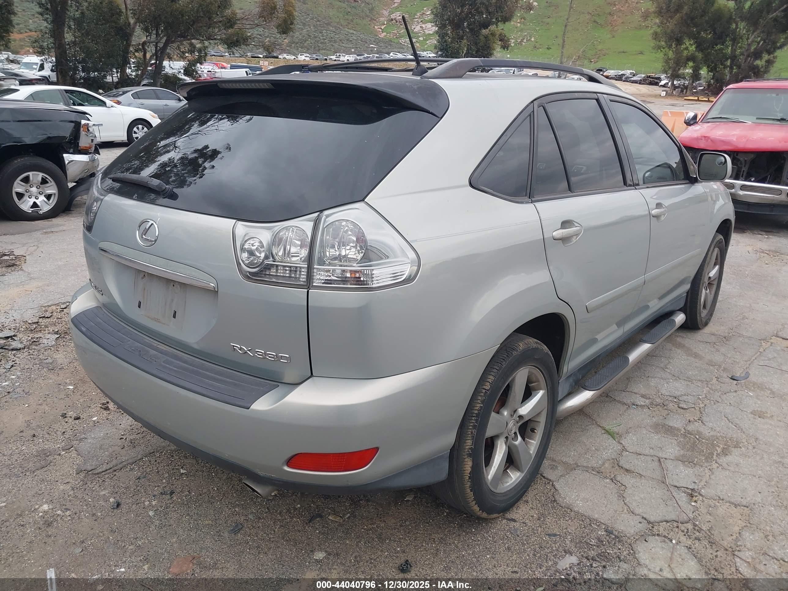 LEXUS RX image 4