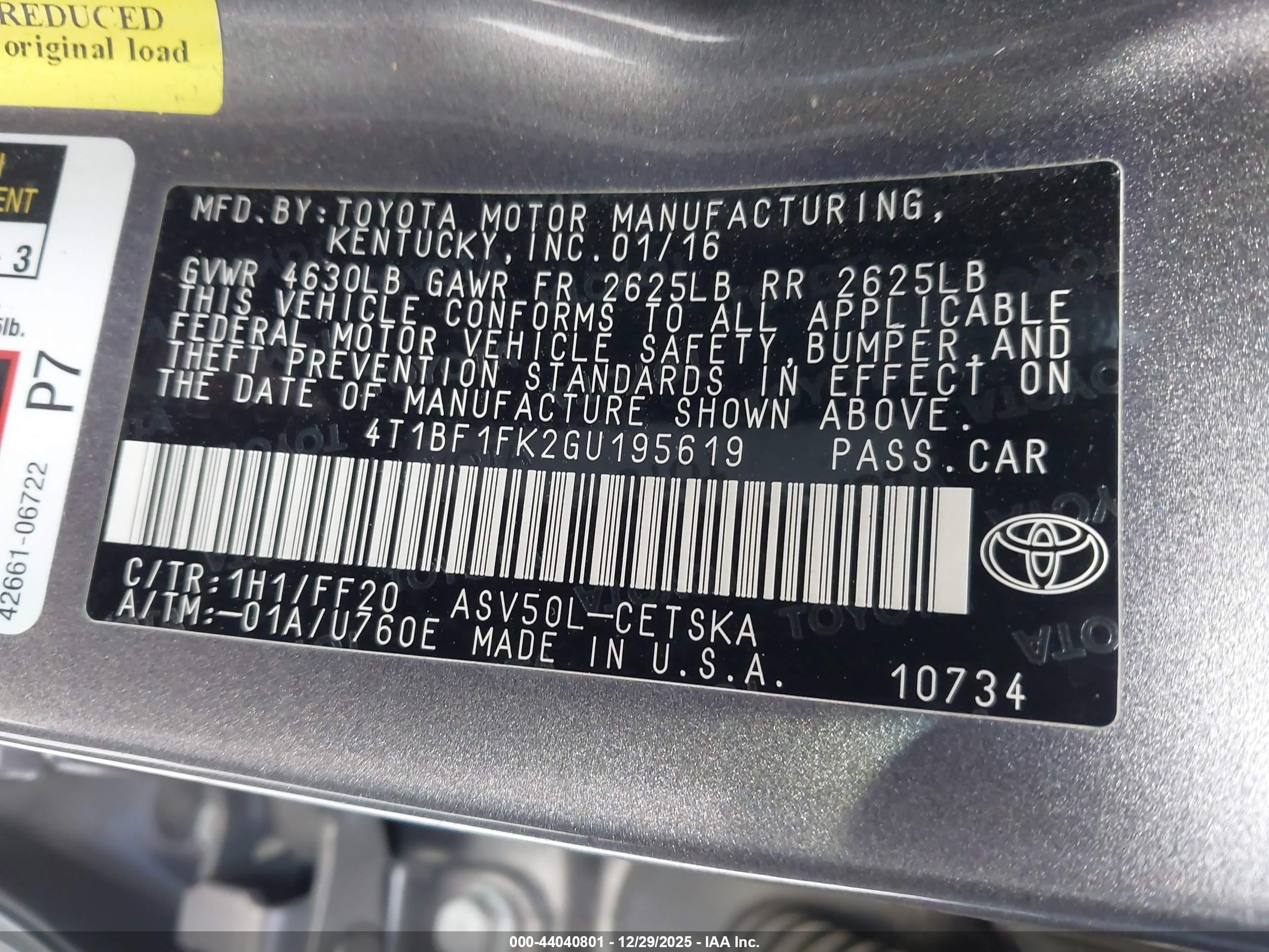 TOYOTA CAMRY image 9