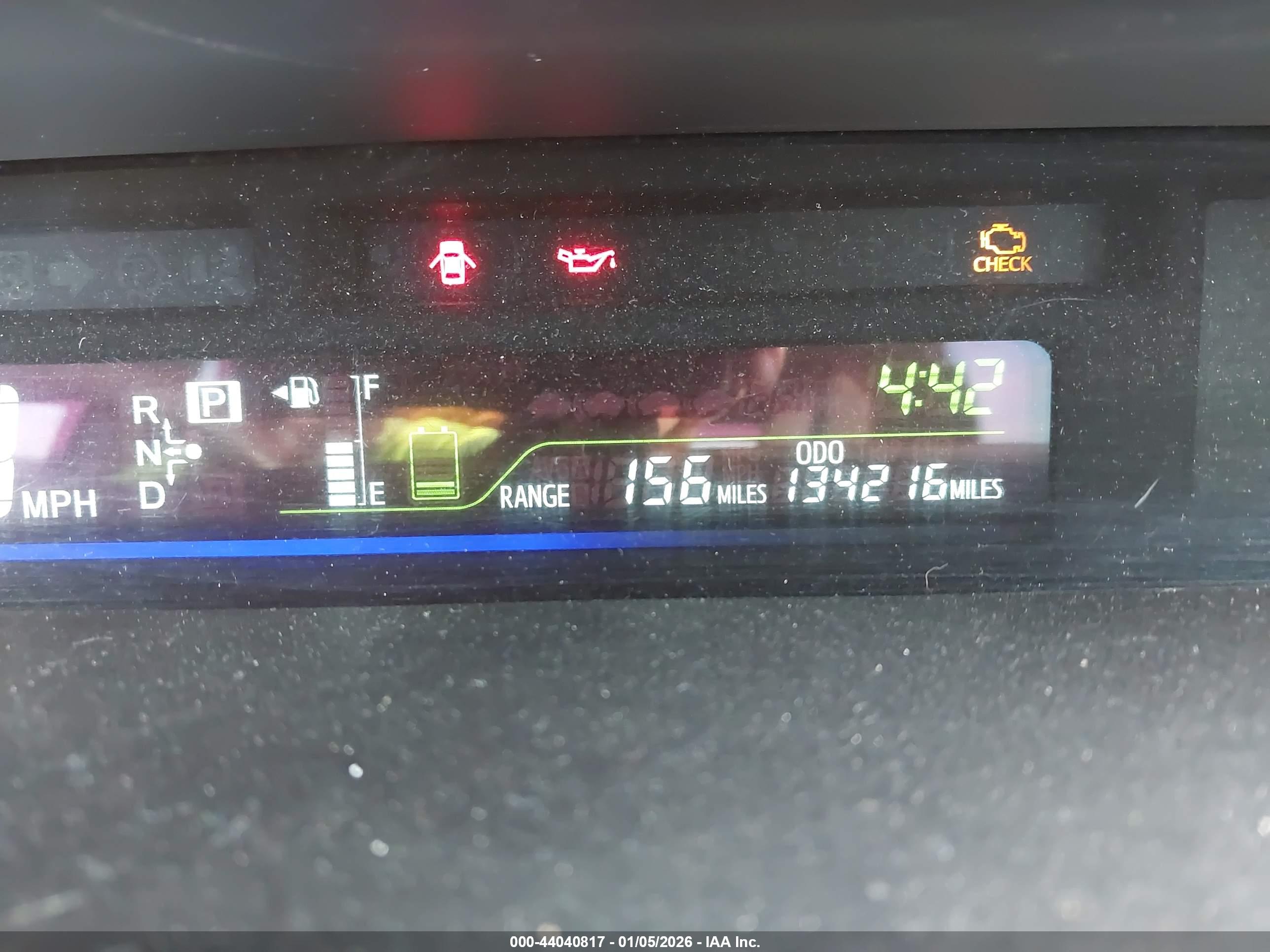 TOYOTA PRIUS image 7