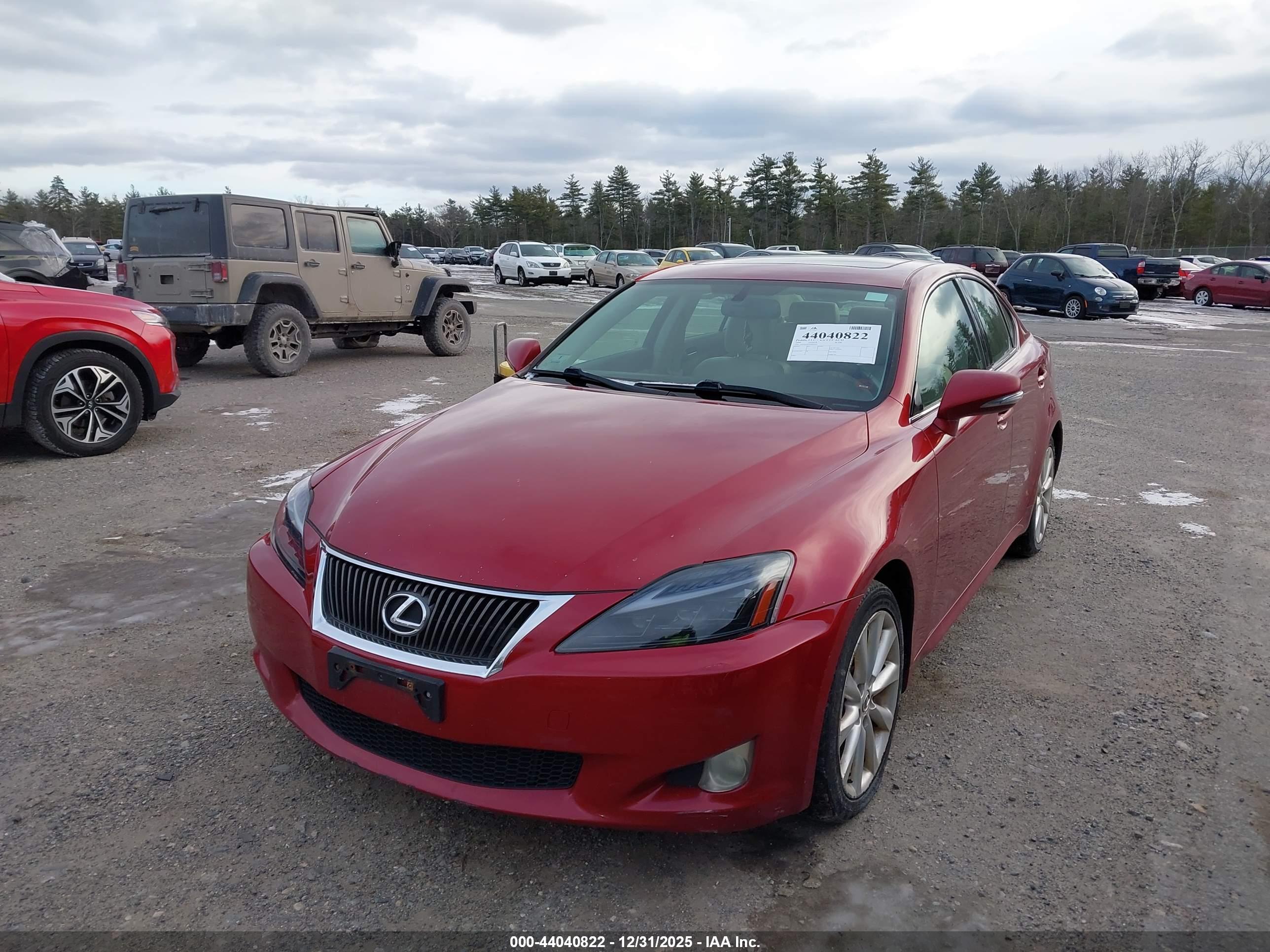 LEXUS IS image 2