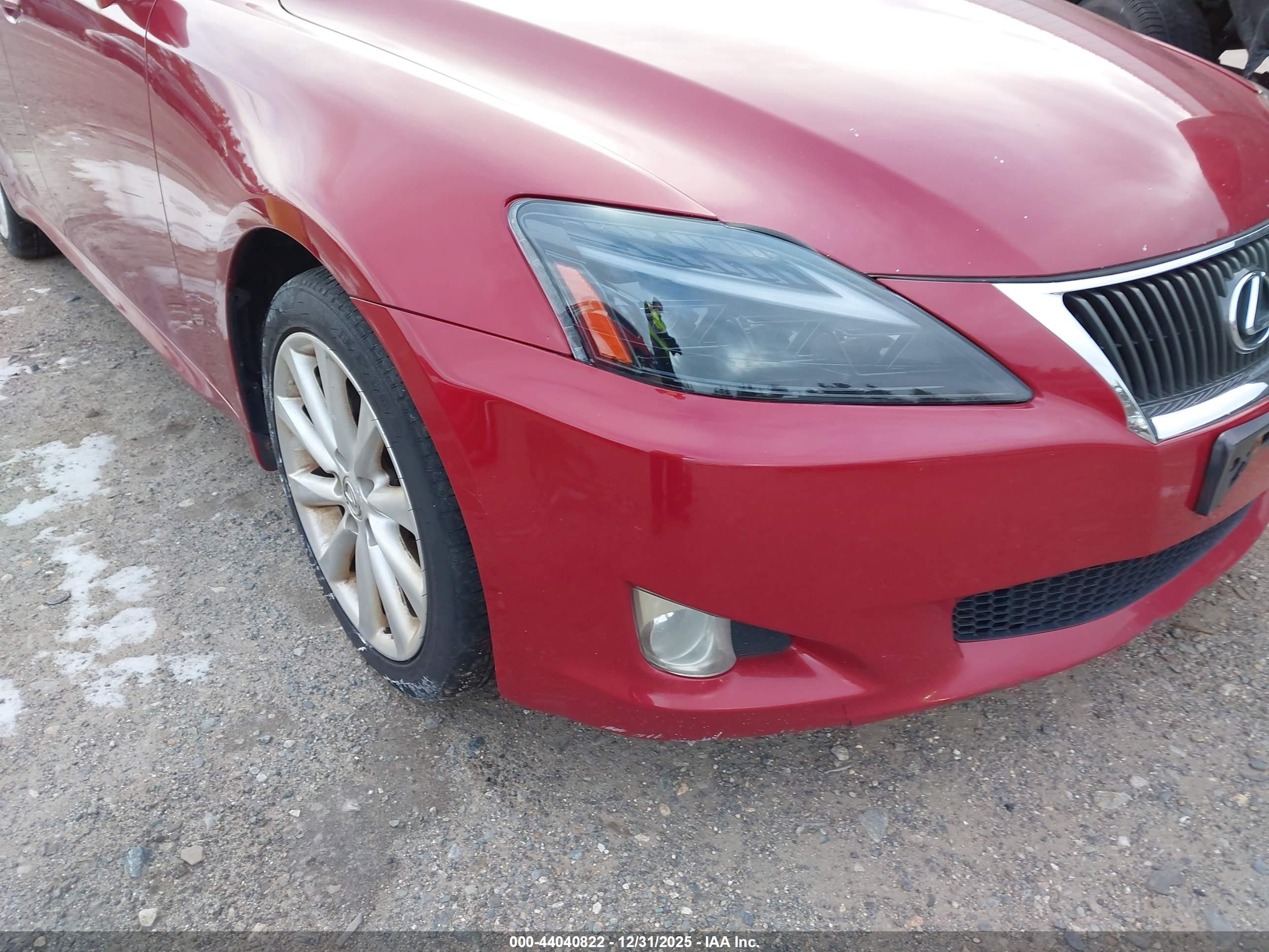 LEXUS IS image 6