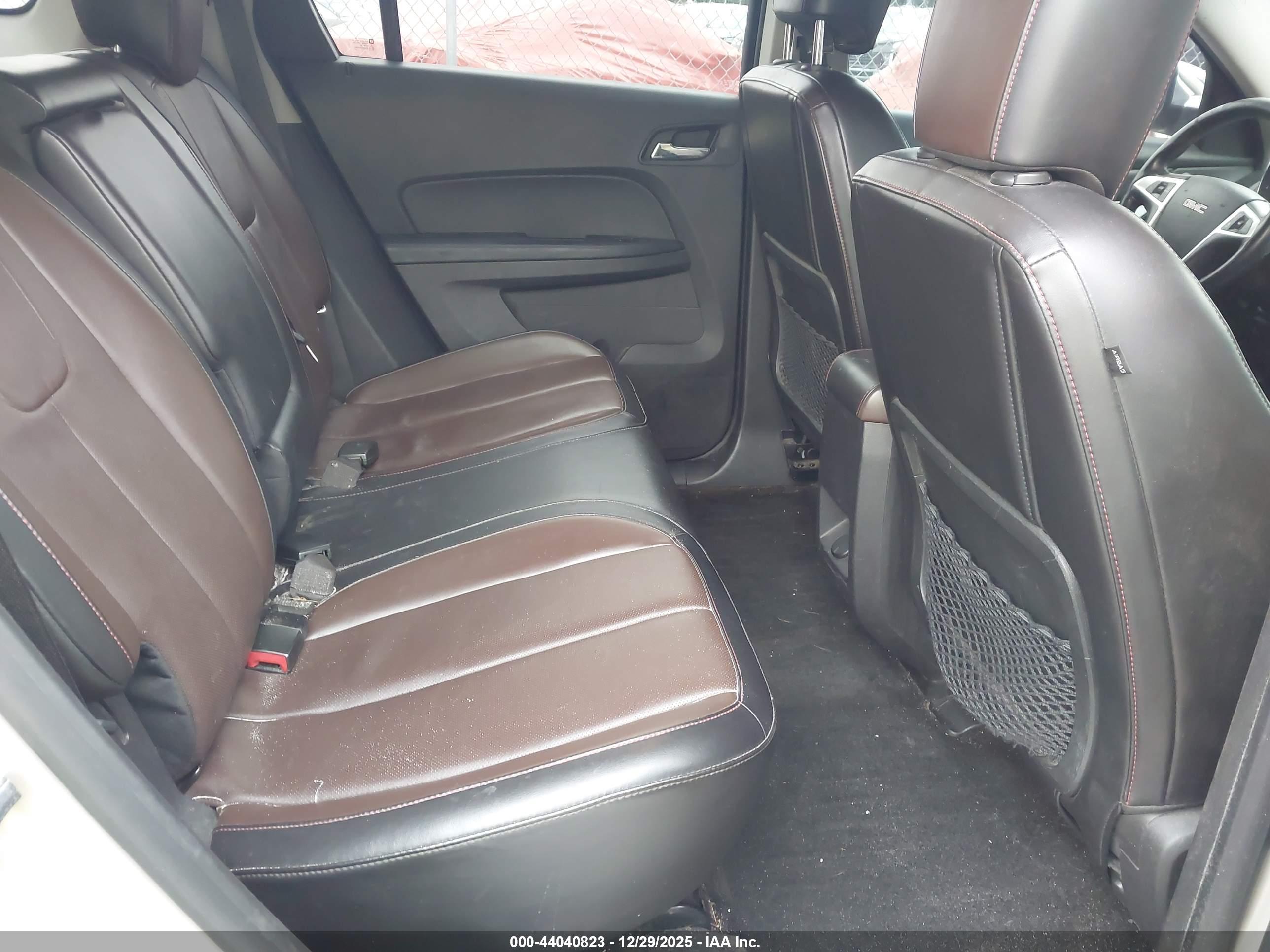 GMC TERRAIN image 8