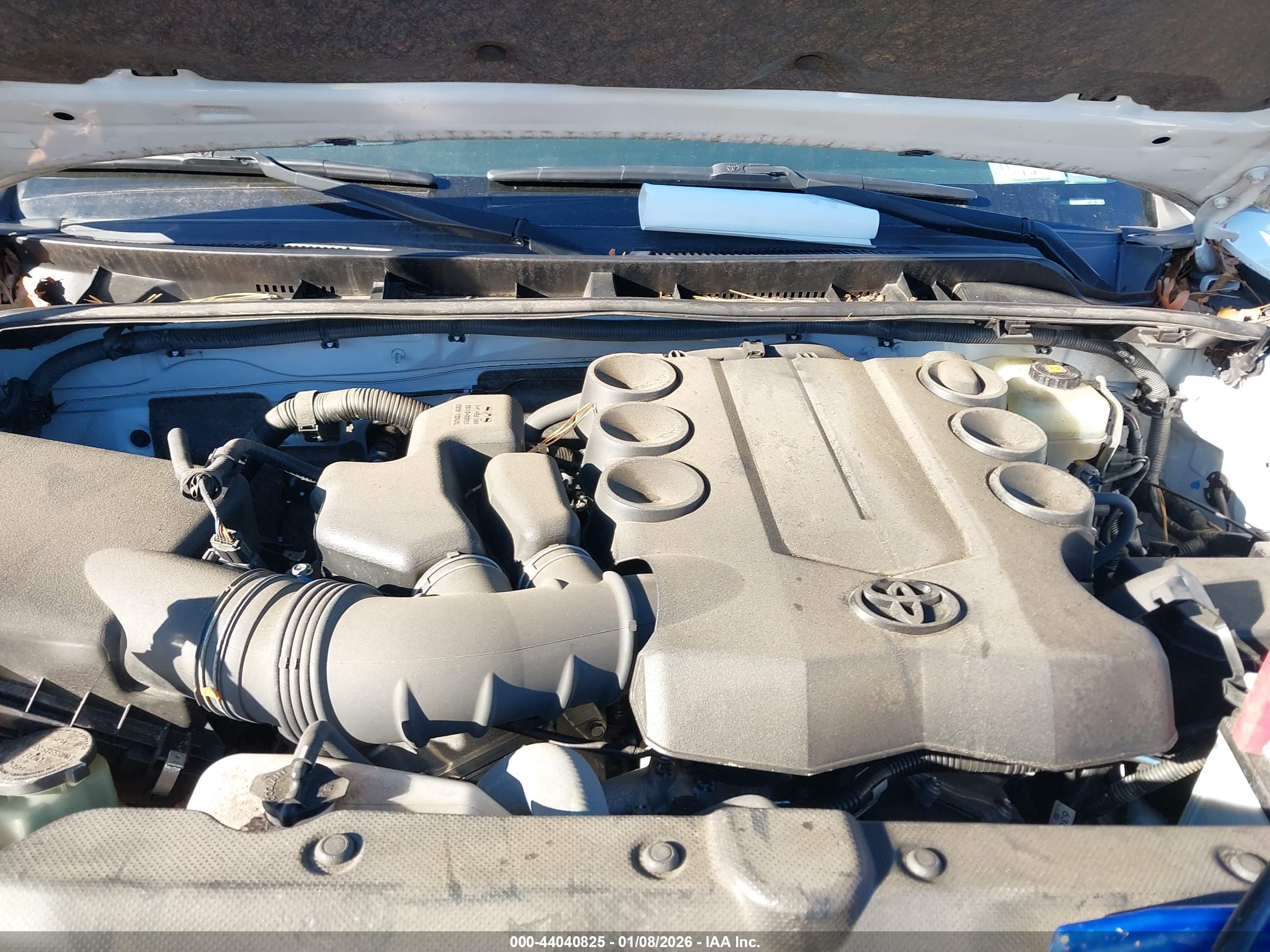TOYOTA 4RUNNER image 10