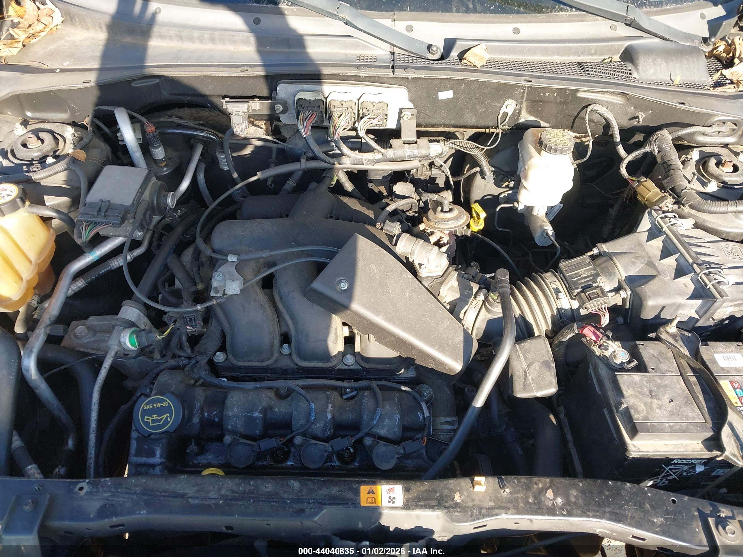 FORD ESCAPE image 10