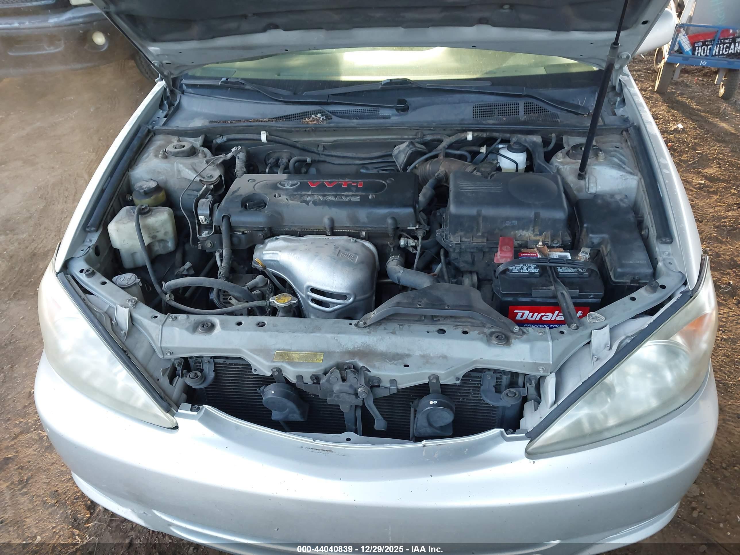 TOYOTA CAMRY image 10