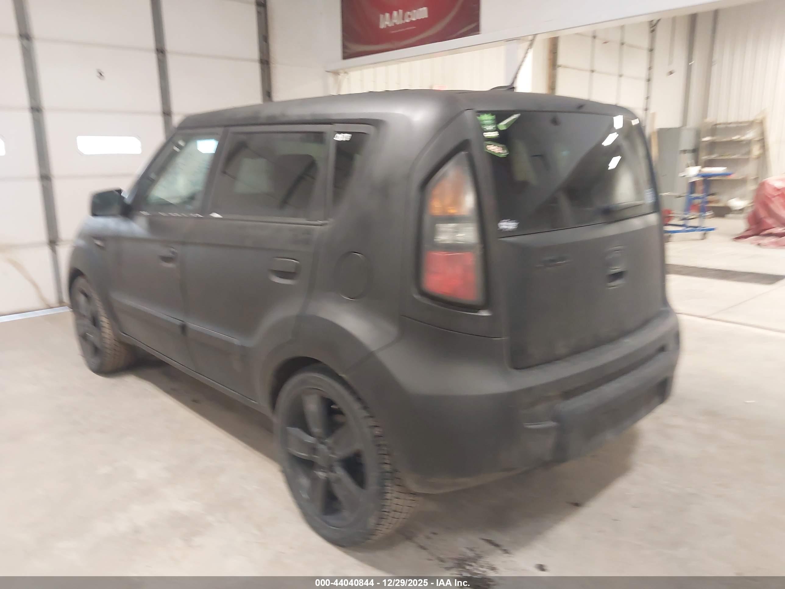 KIA SOUL image 3
