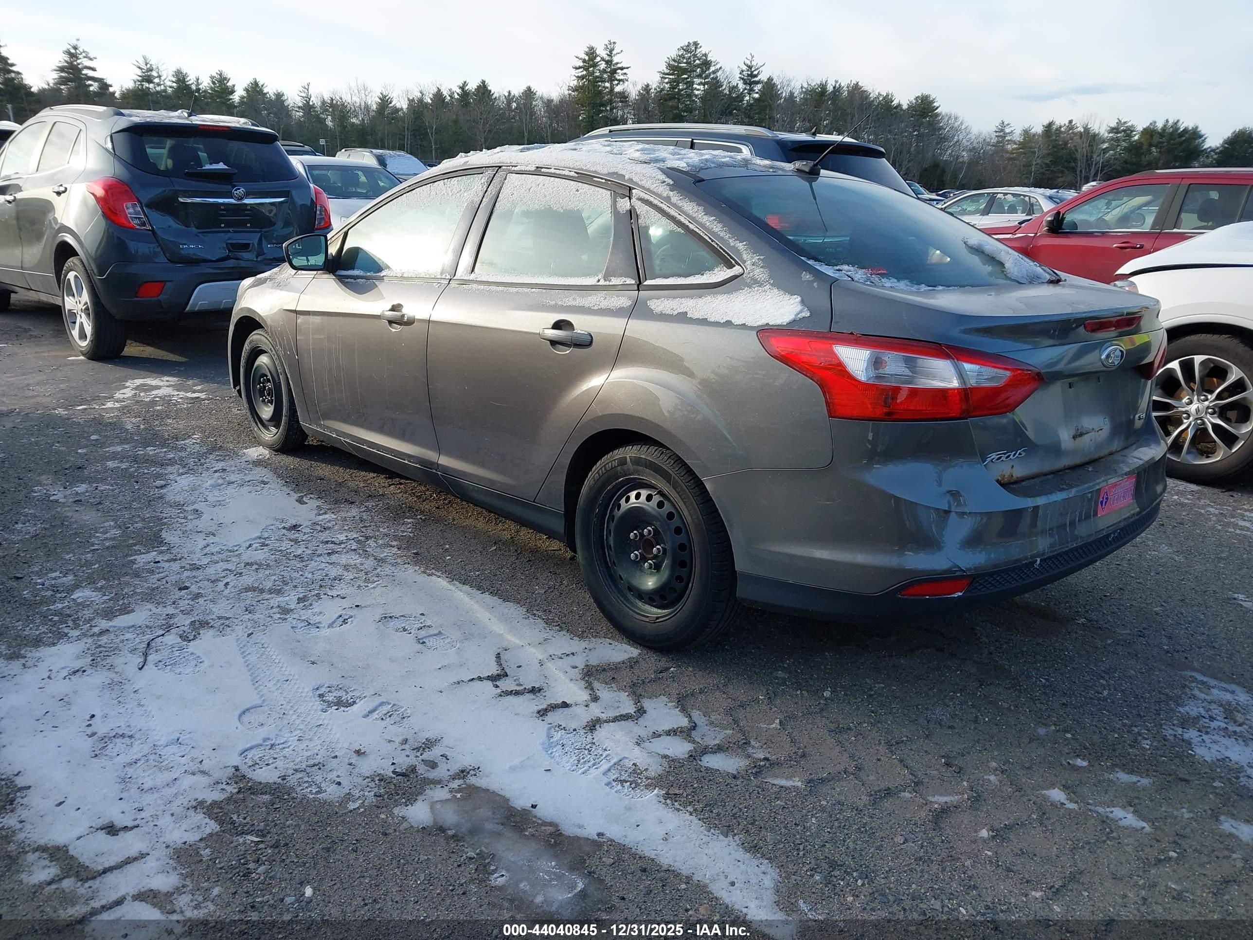 FORD FOCUS image 3