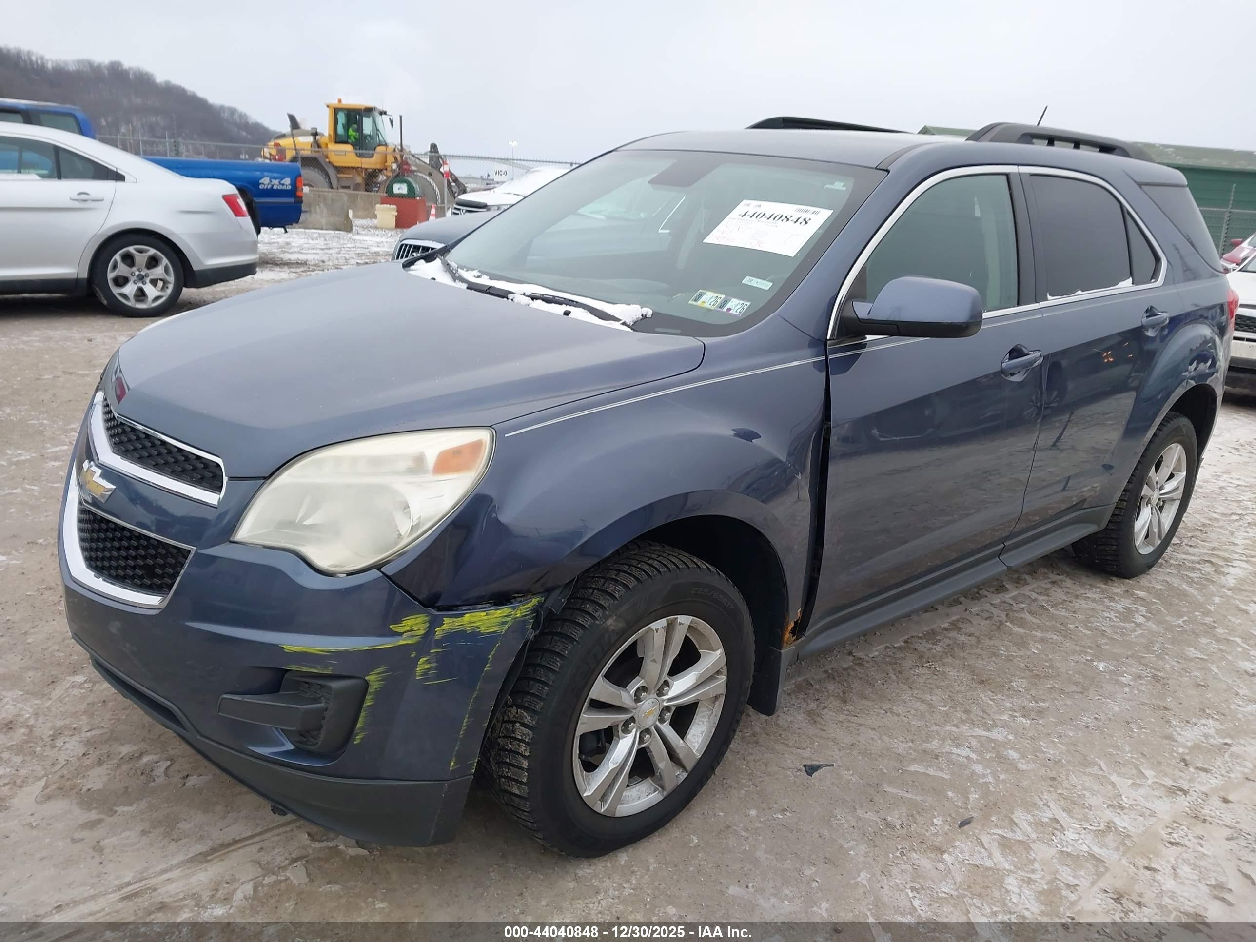 CHEVROLET EQUINOX image 2