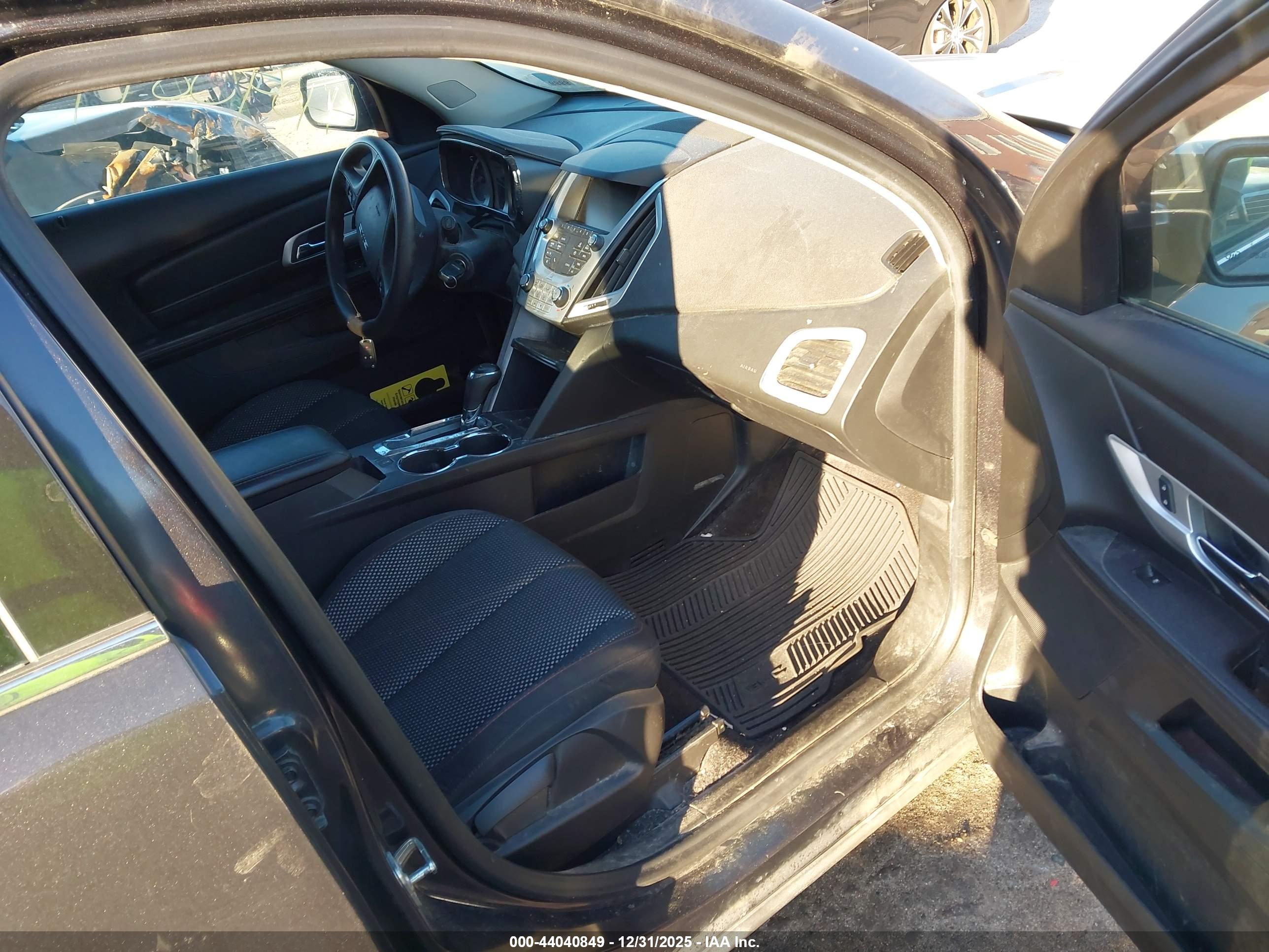 GMC TERRAIN image 5