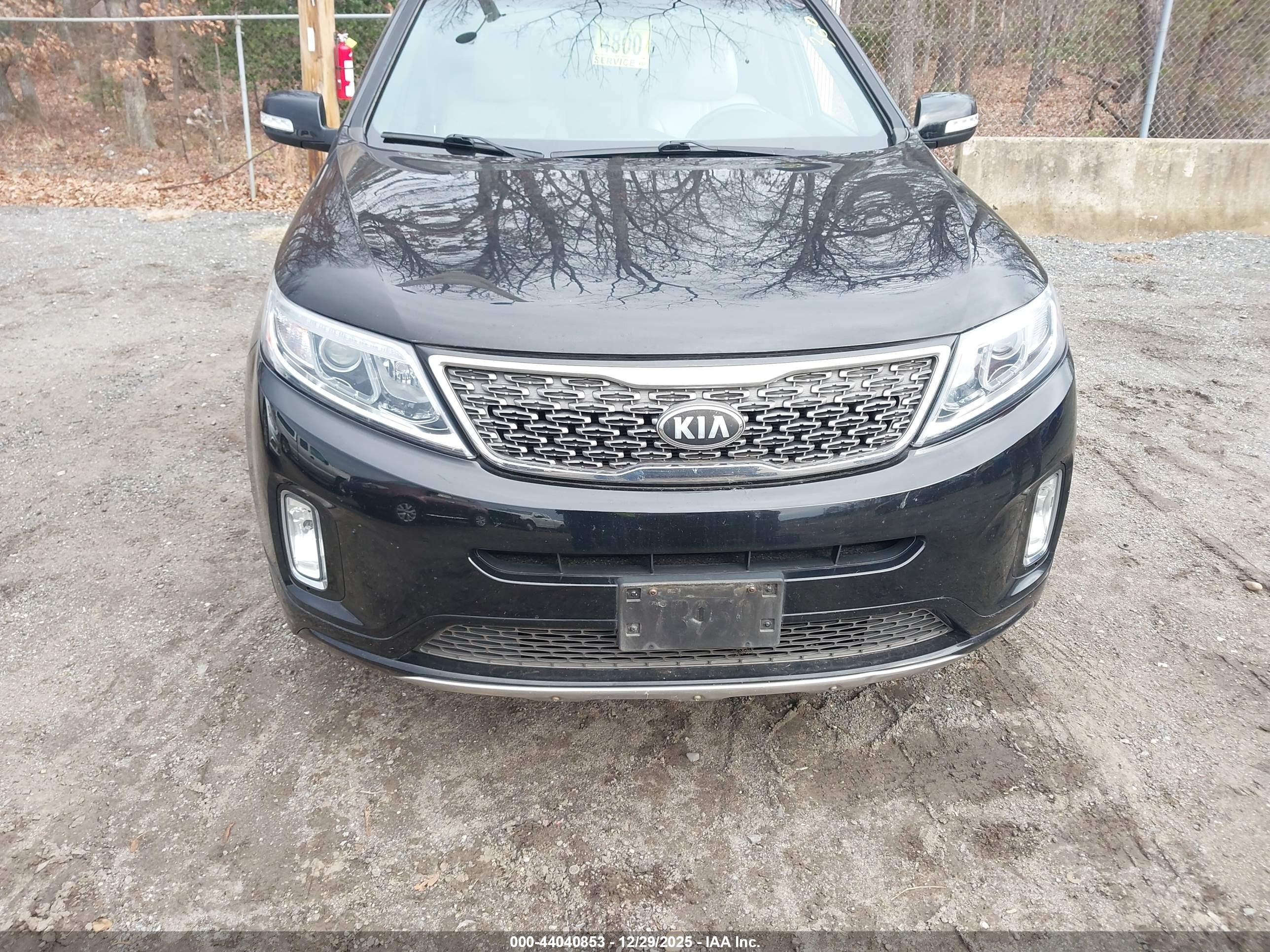 KIA SORENTO image 6
