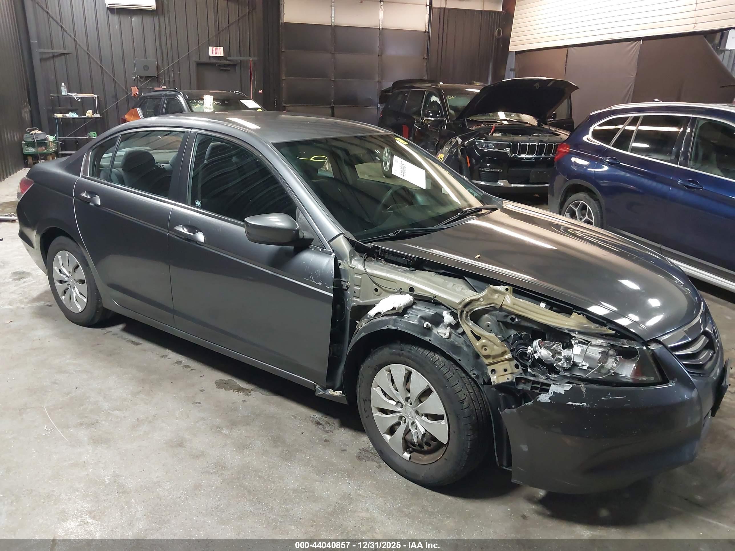 HONDA ACCORD image 6