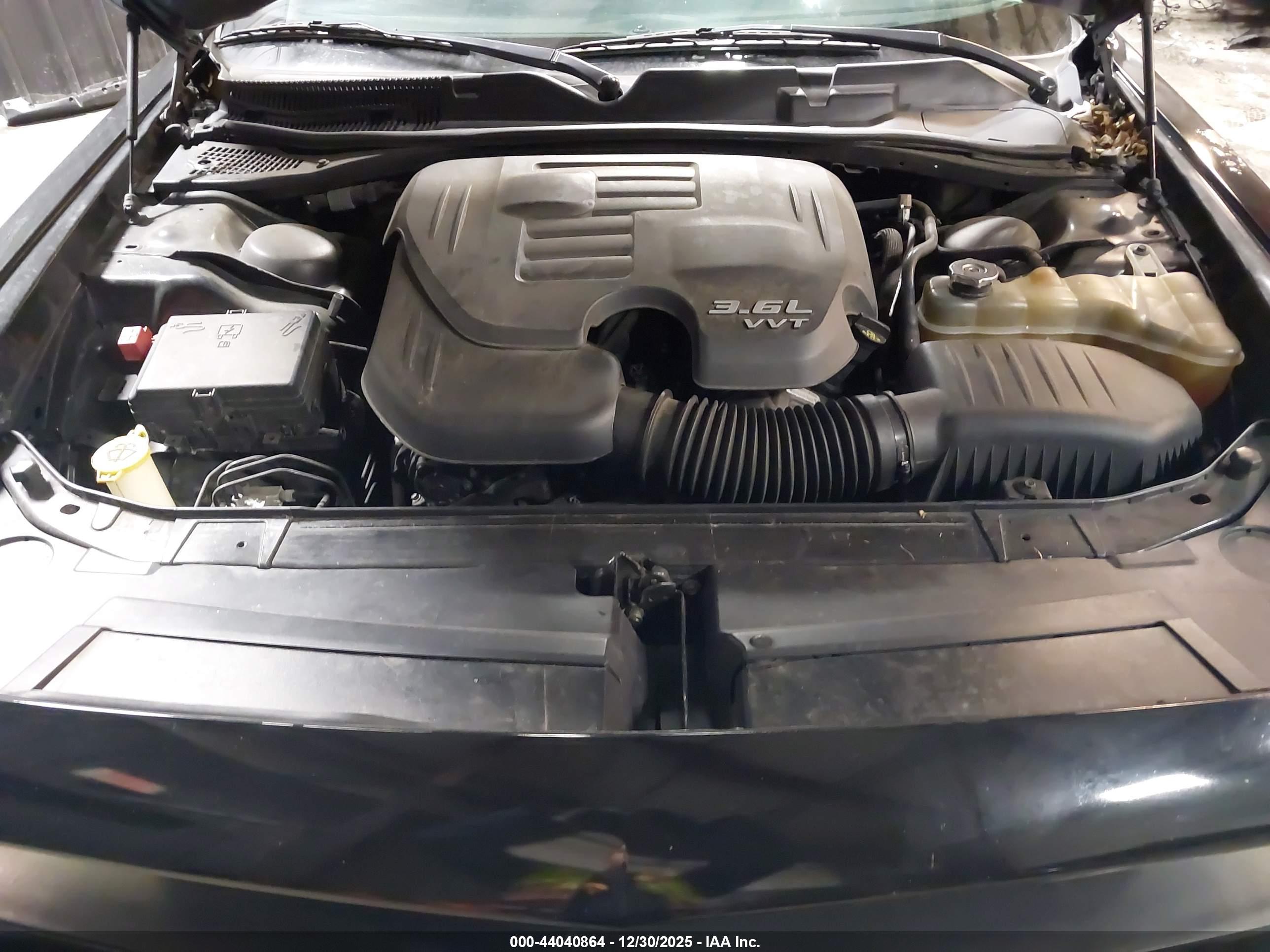 DODGE CHALLENGER image 10