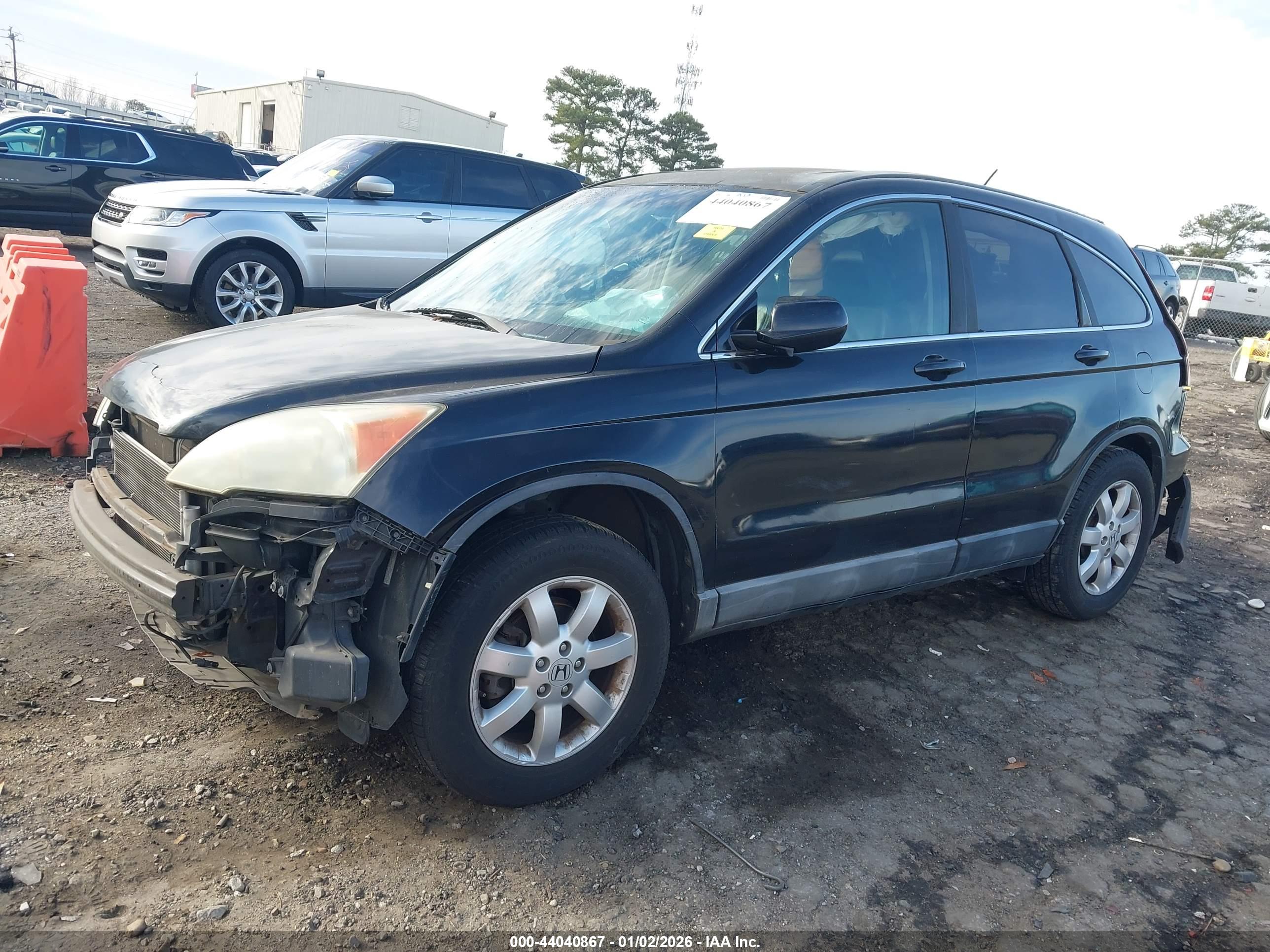 HONDA CR-V image 2