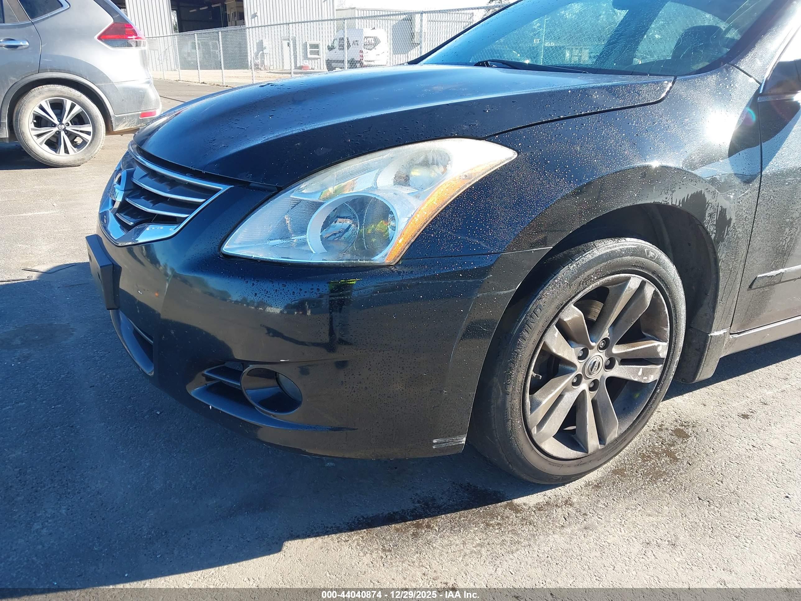 NISSAN ALTIMA image 6