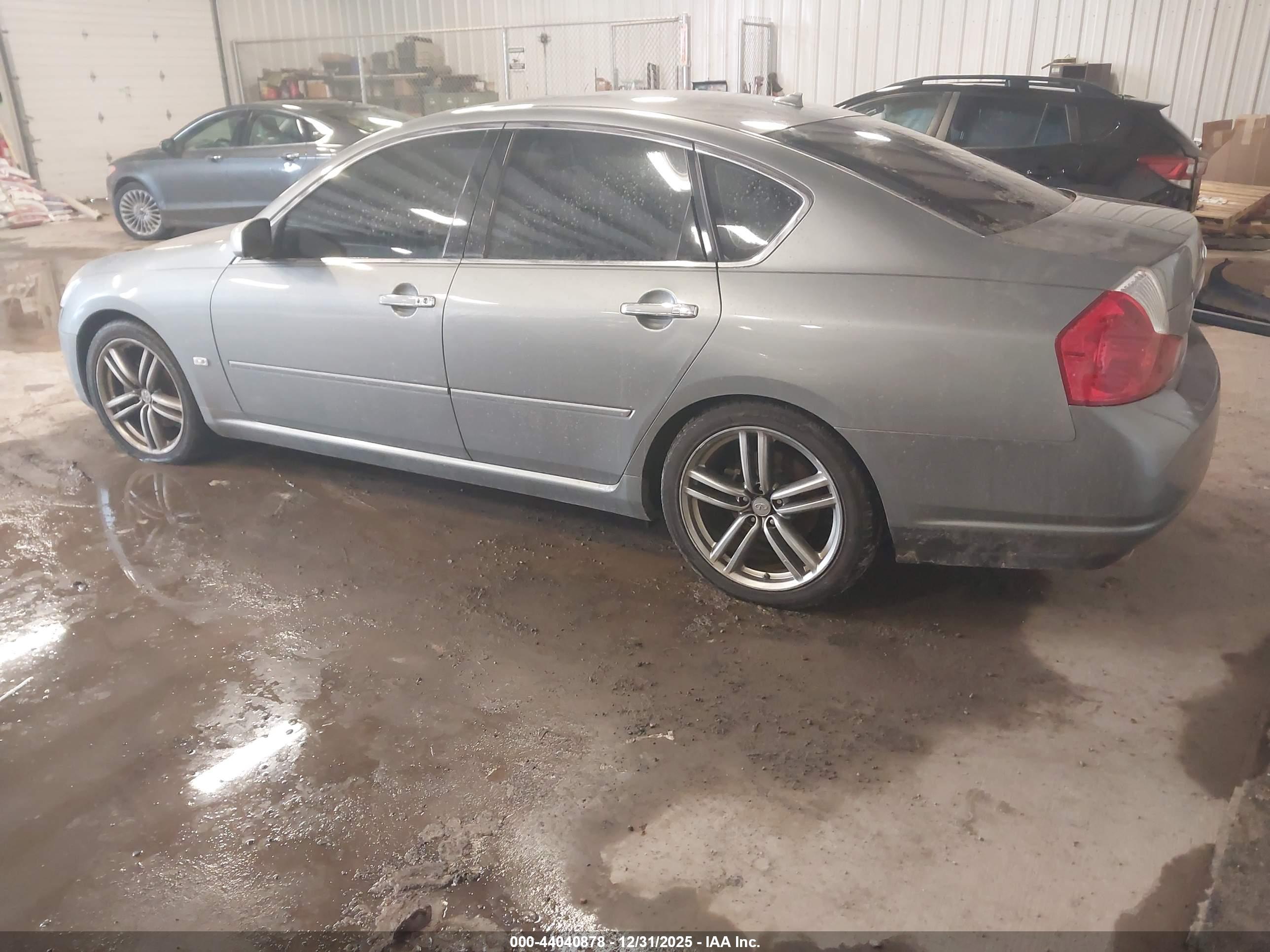 INFINITI M45 image 3