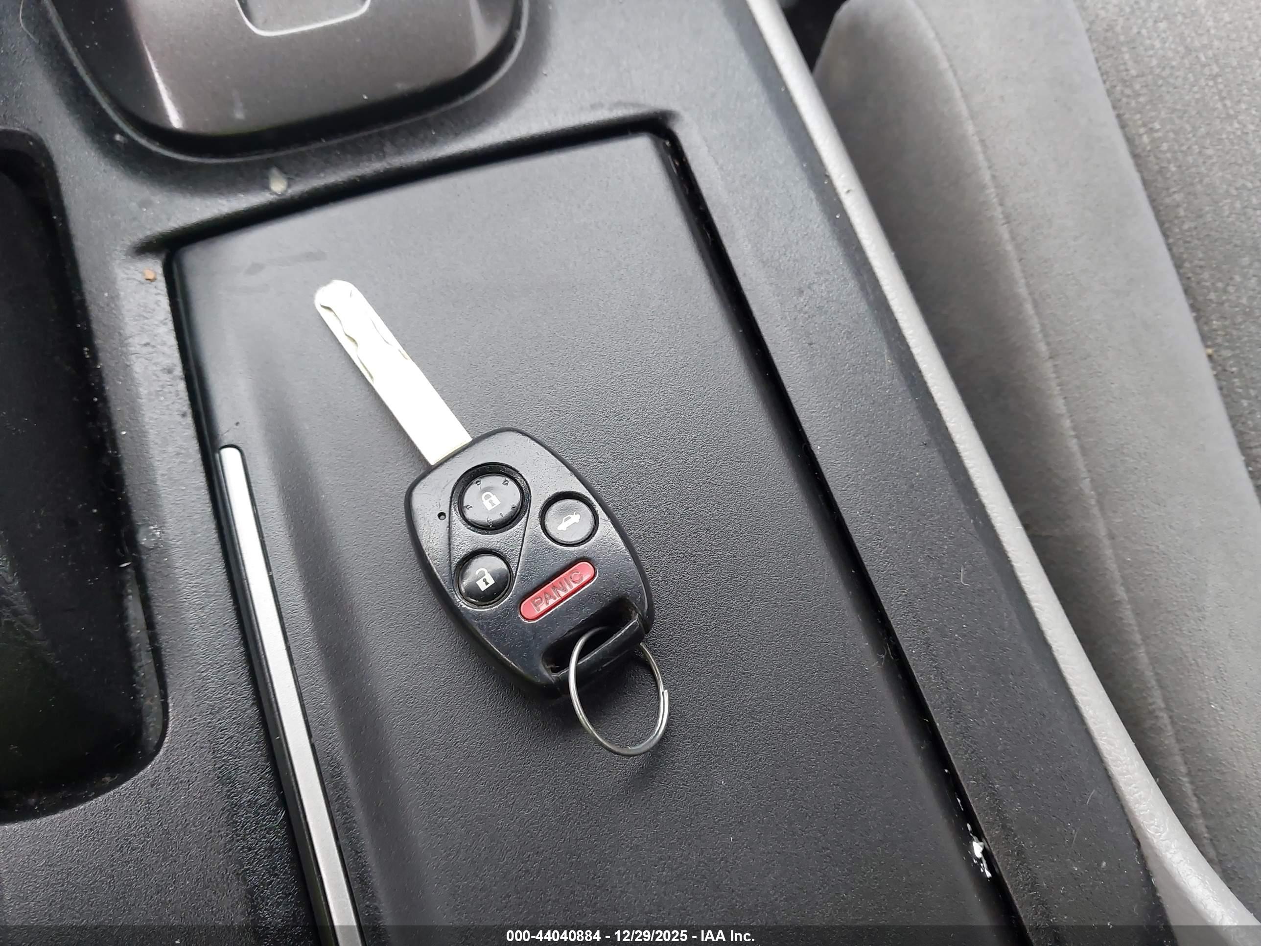 HONDA ACCORD image 11