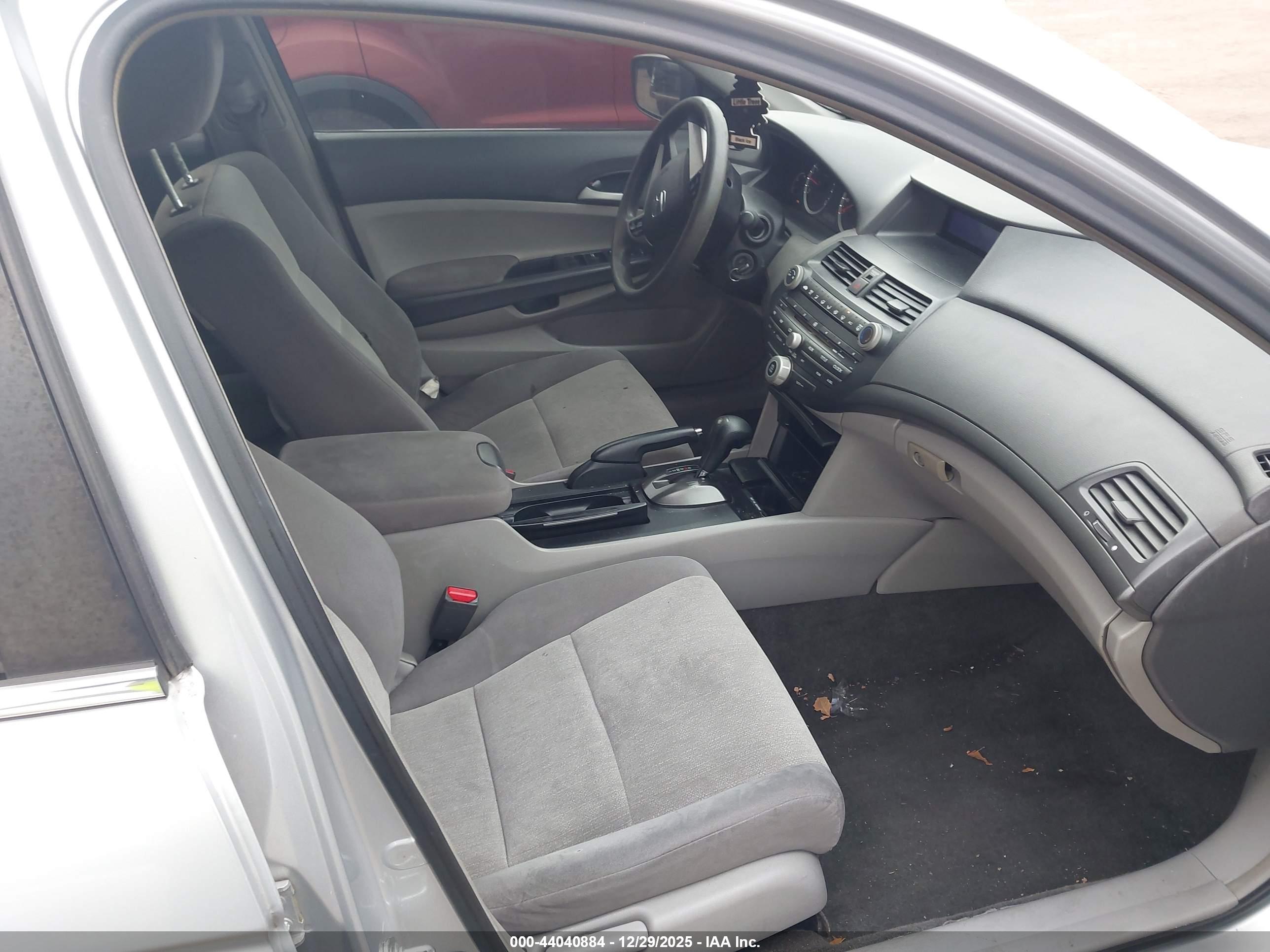 HONDA ACCORD image 5