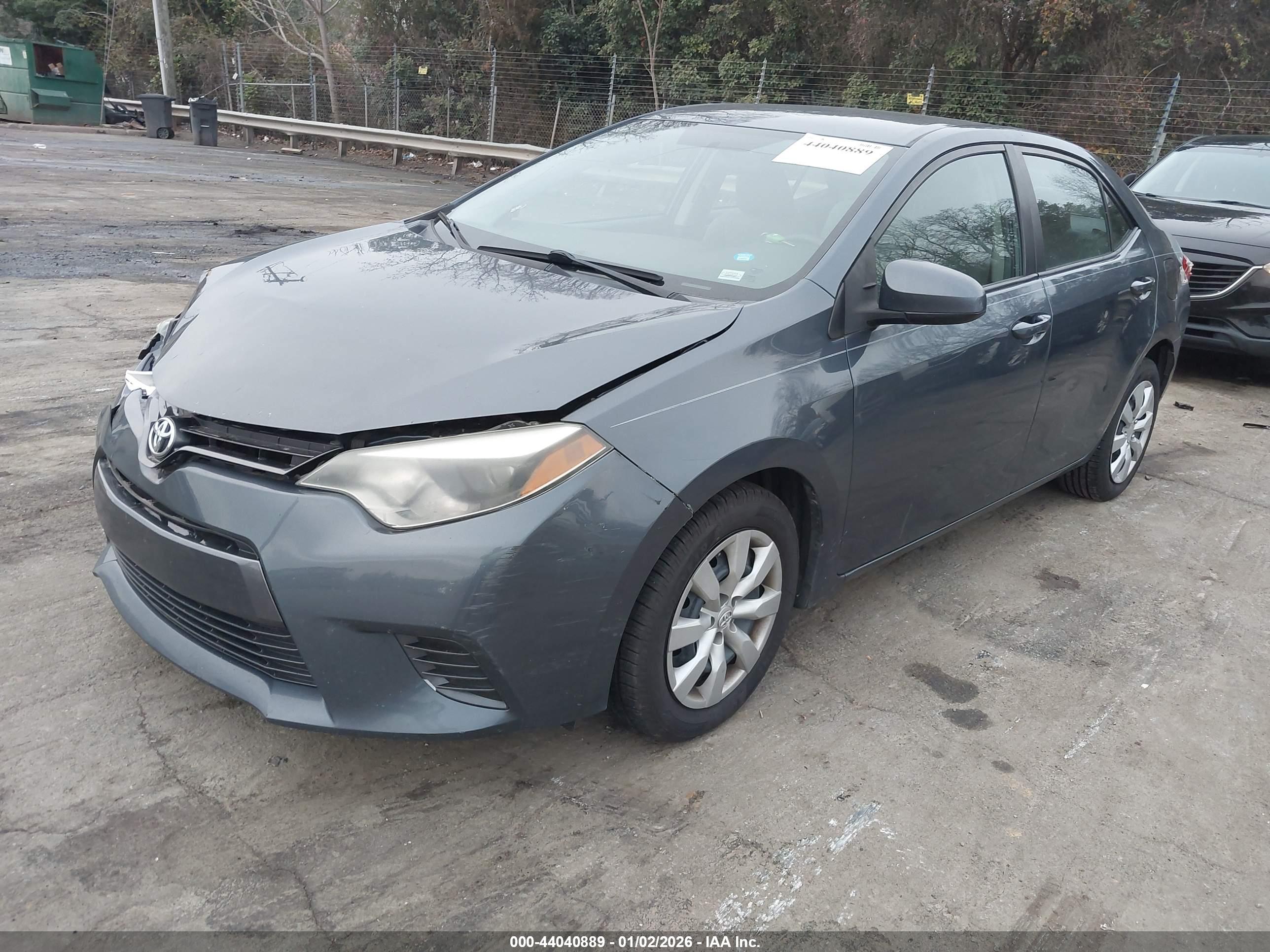 TOYOTA COROLLA image 2