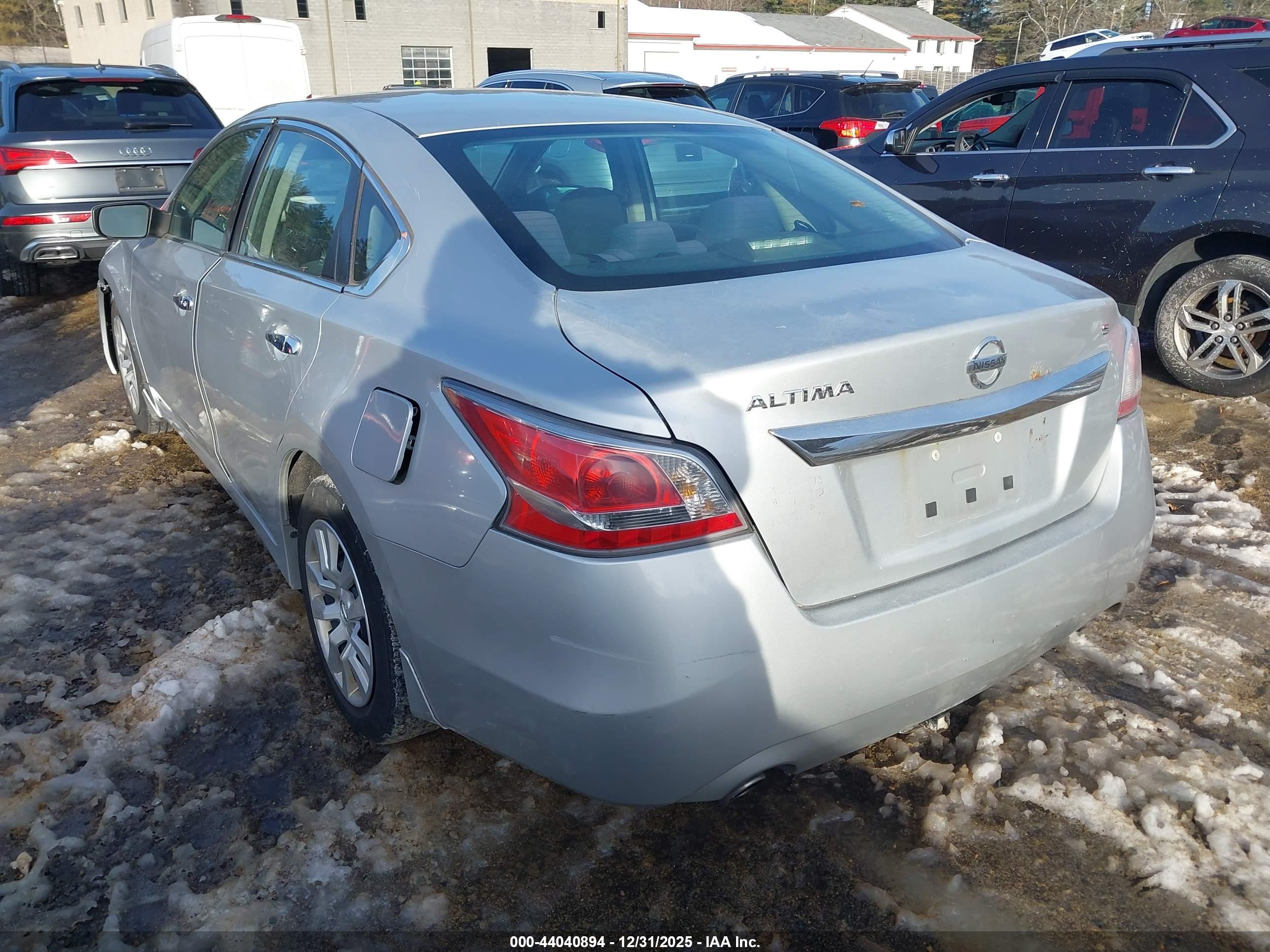 NISSAN ALTIMA image 3