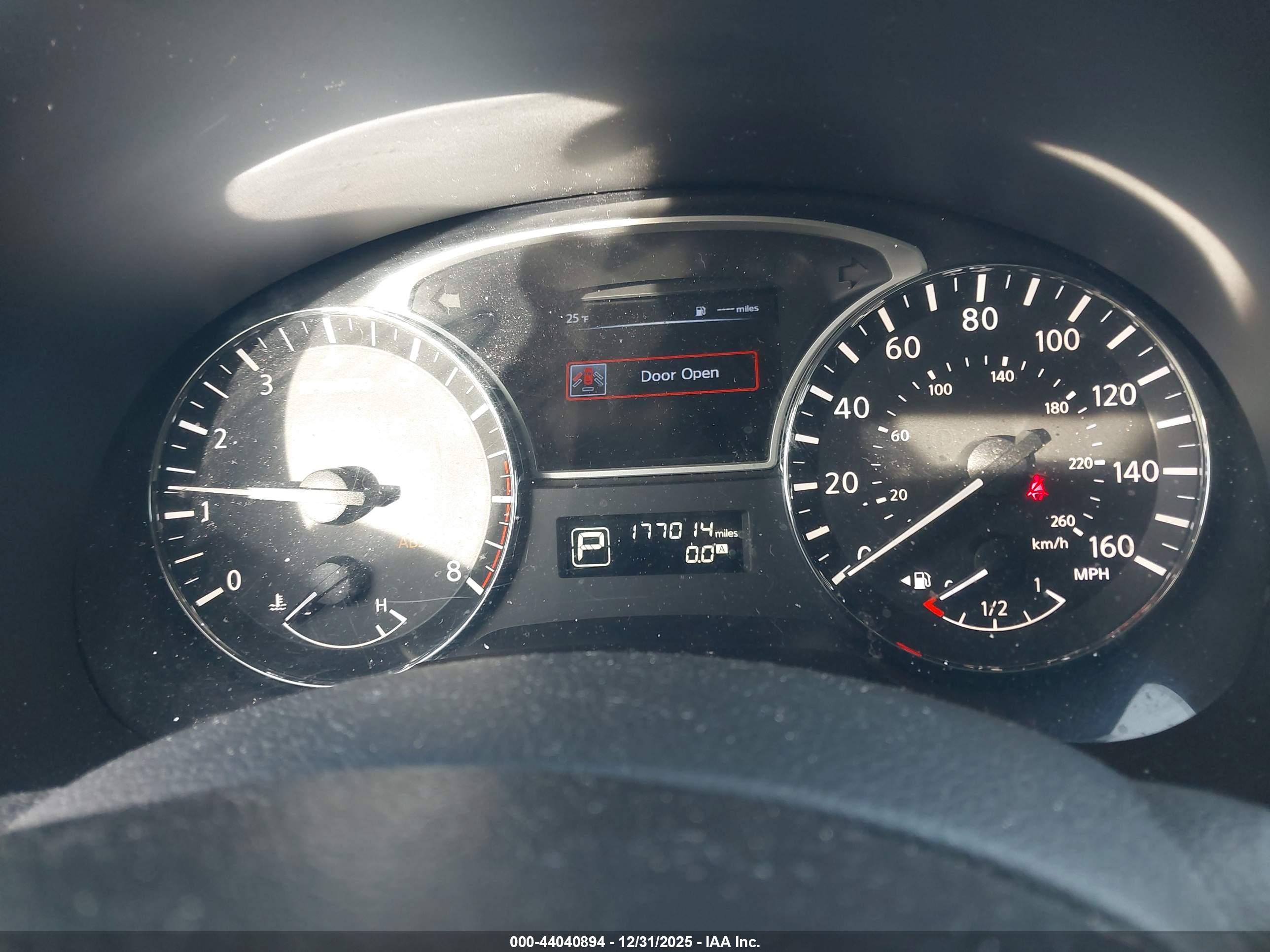 NISSAN ALTIMA image 7