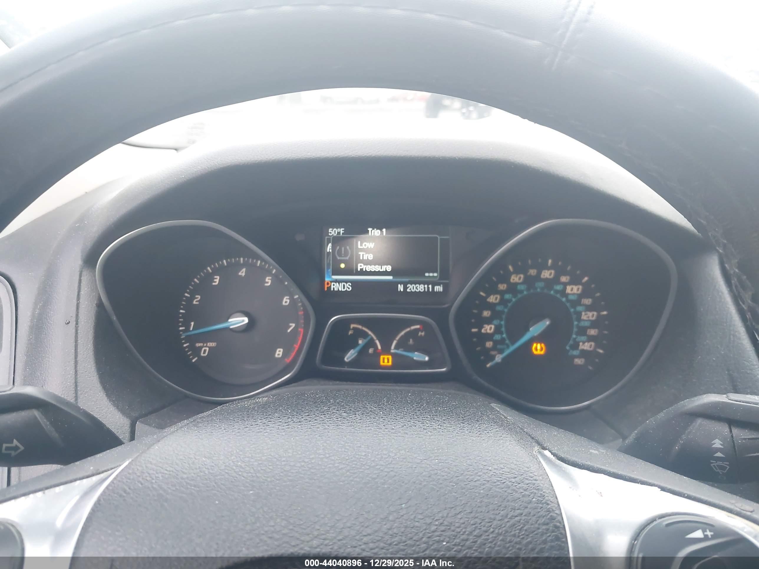FORD FOCUS image 7