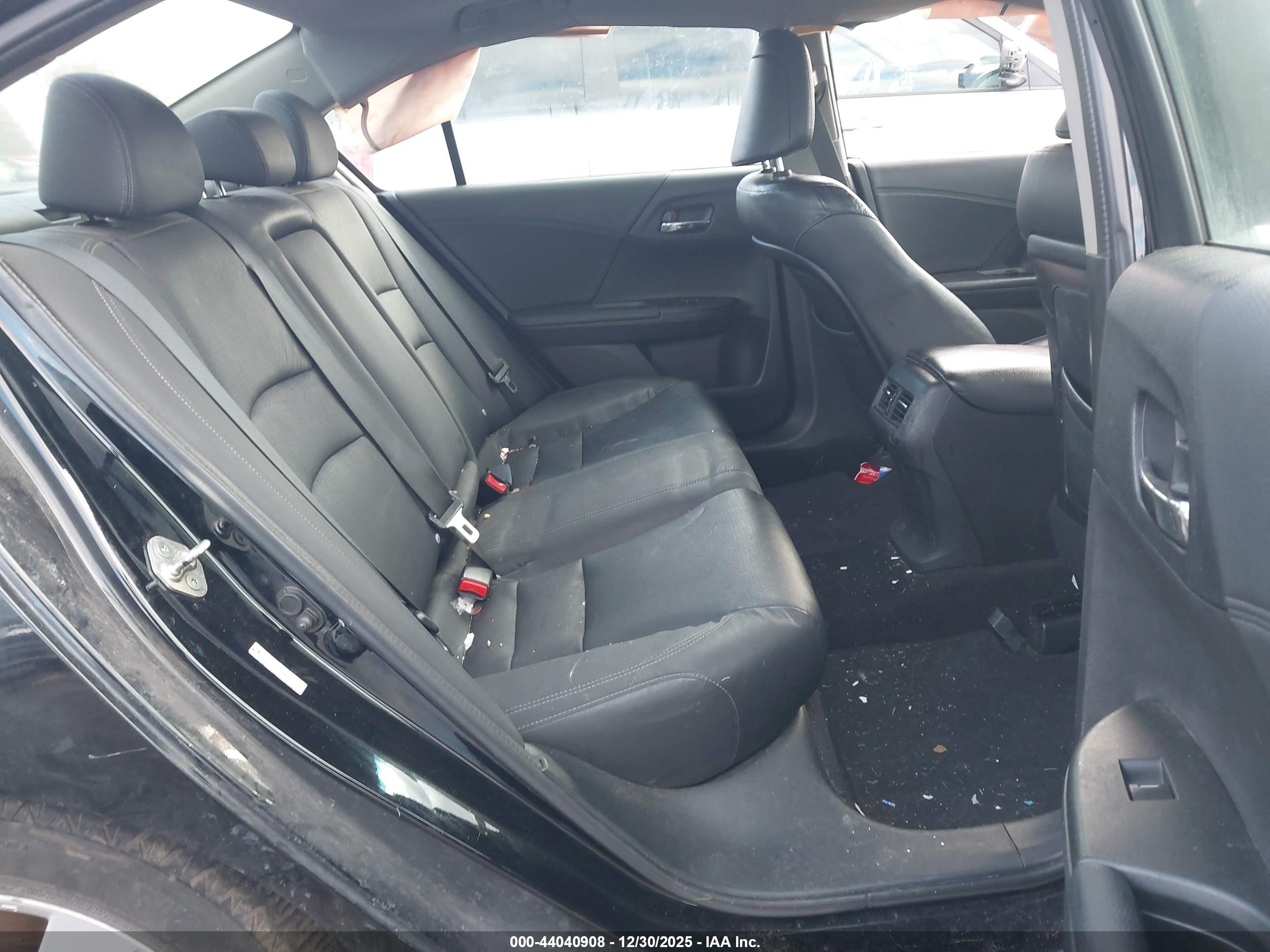 HONDA ACCORD image 8