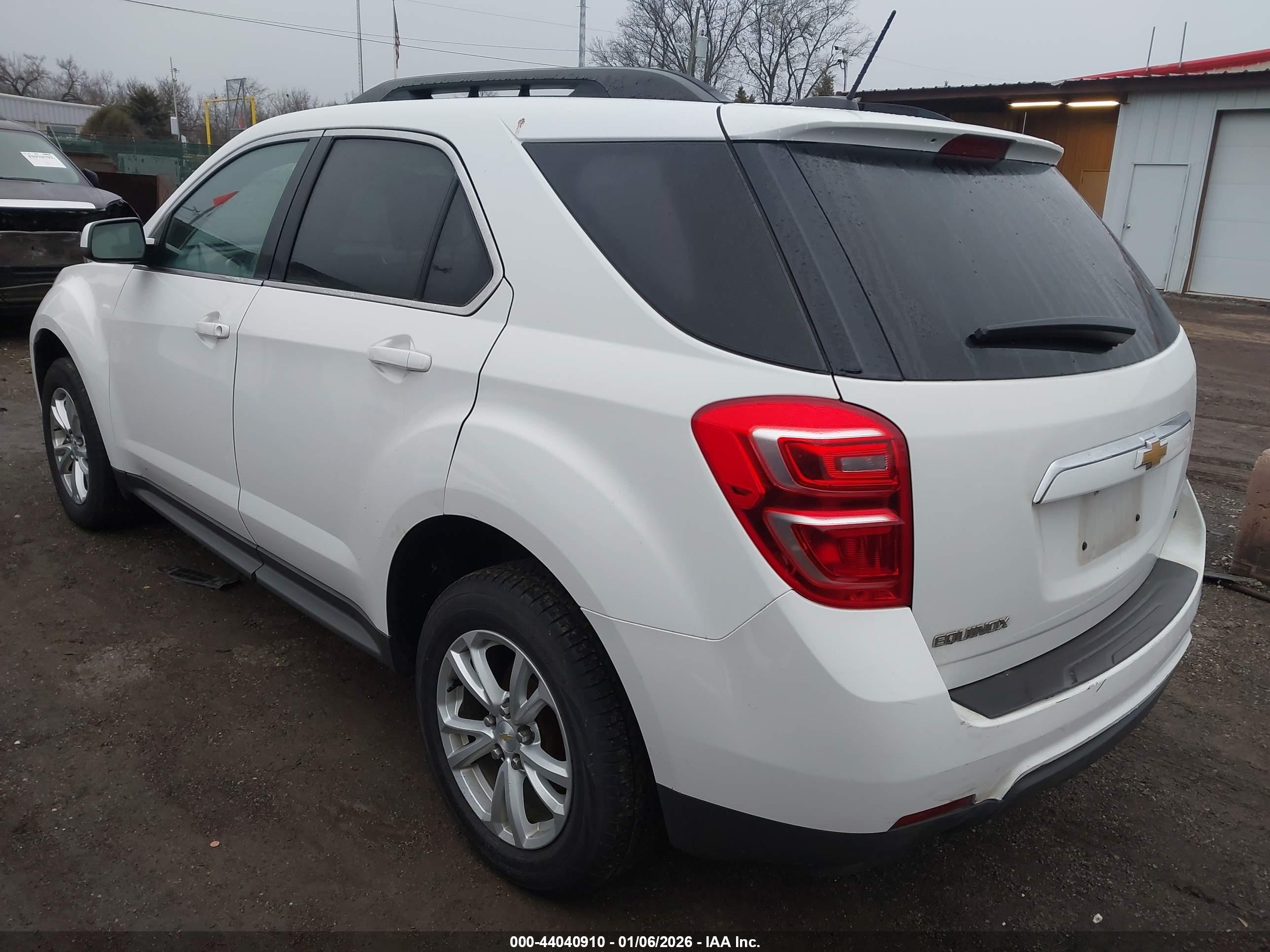 CHEVROLET EQUINOX image 3
