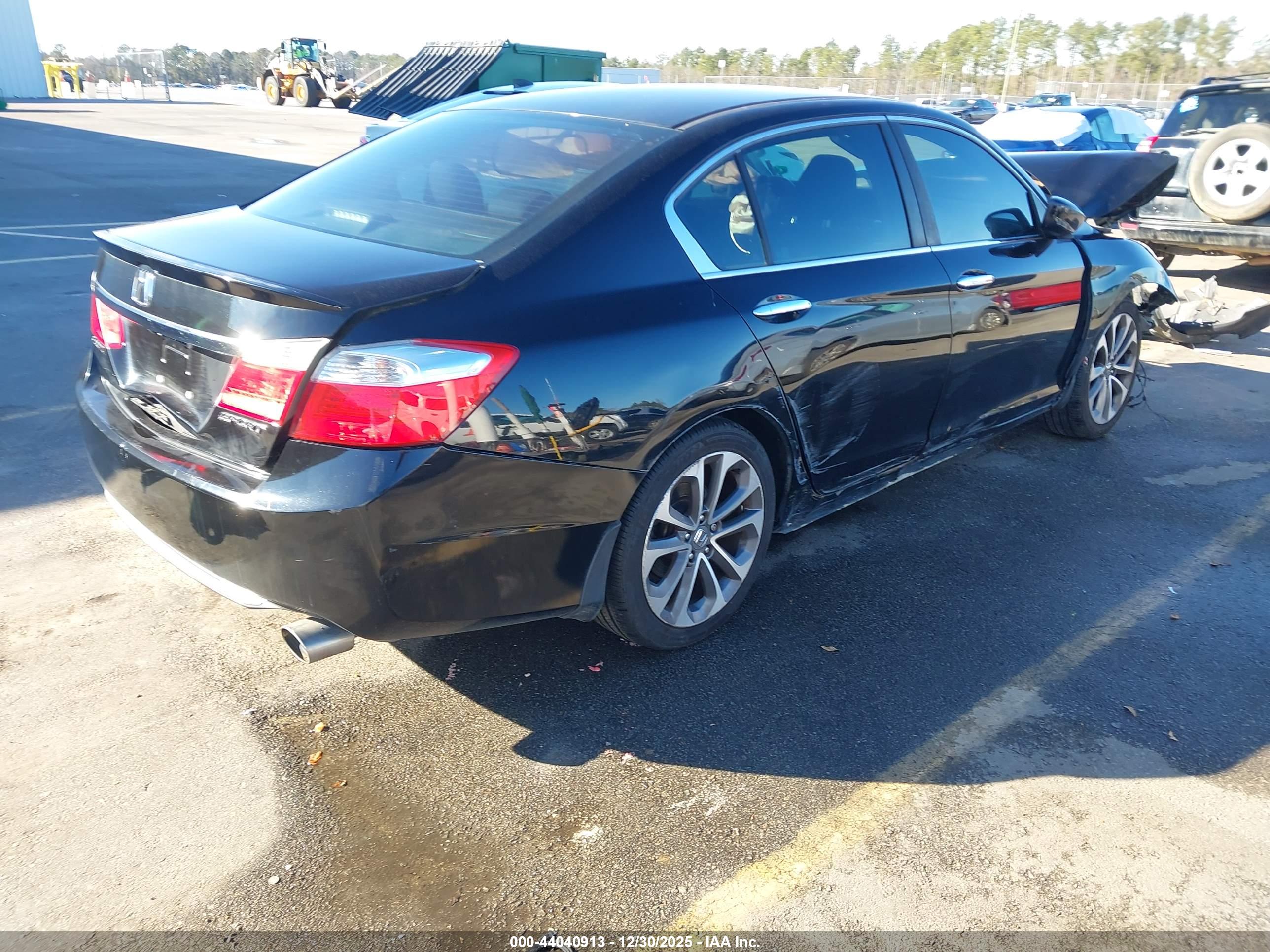 HONDA ACCORD image 4