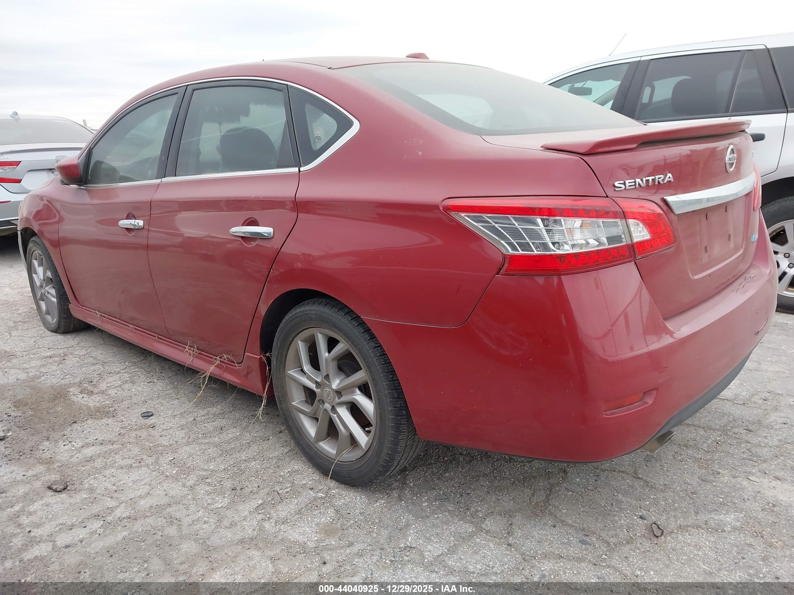 NISSAN SENTRA image 3