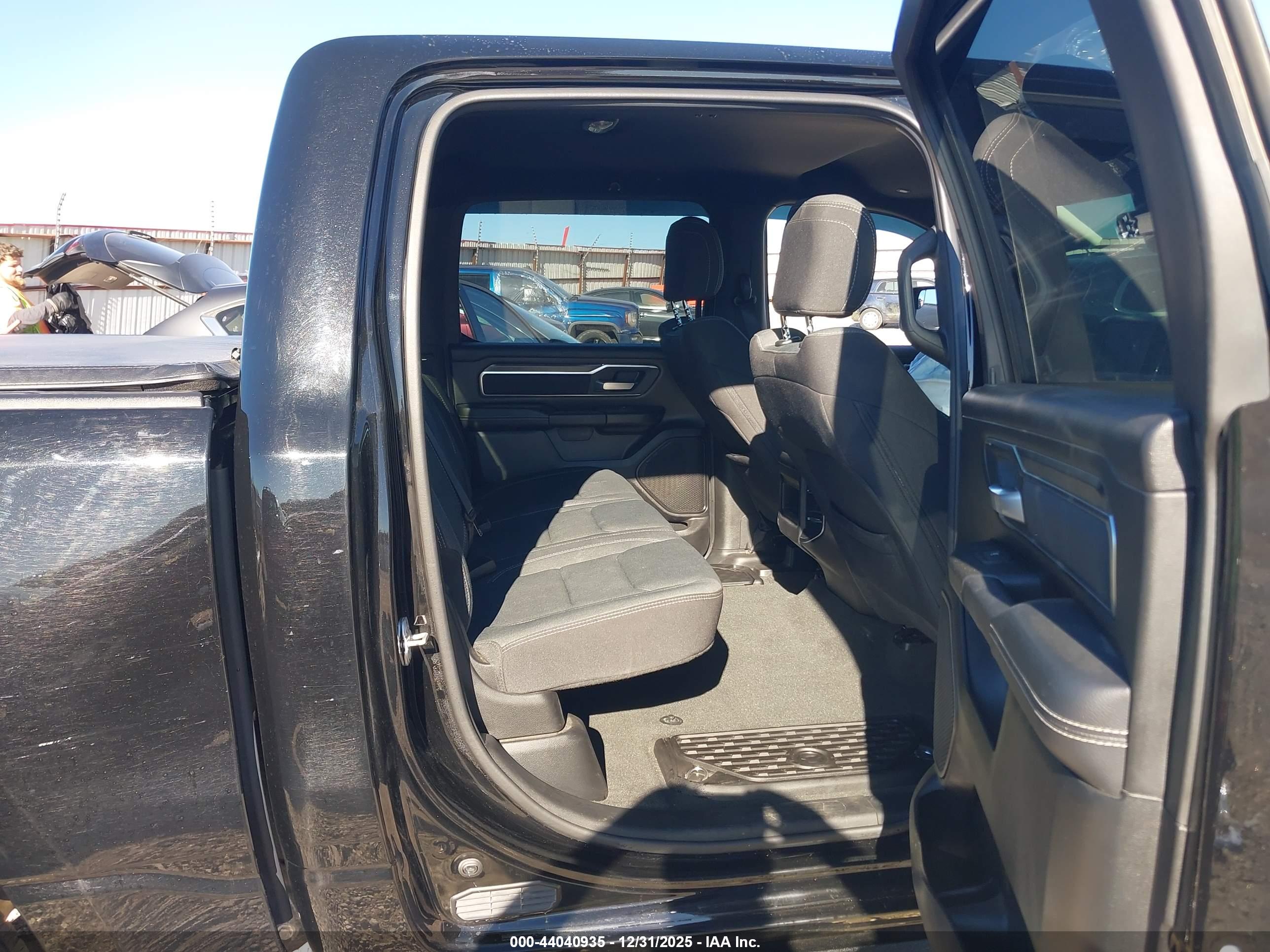 RAM 1500 image 8